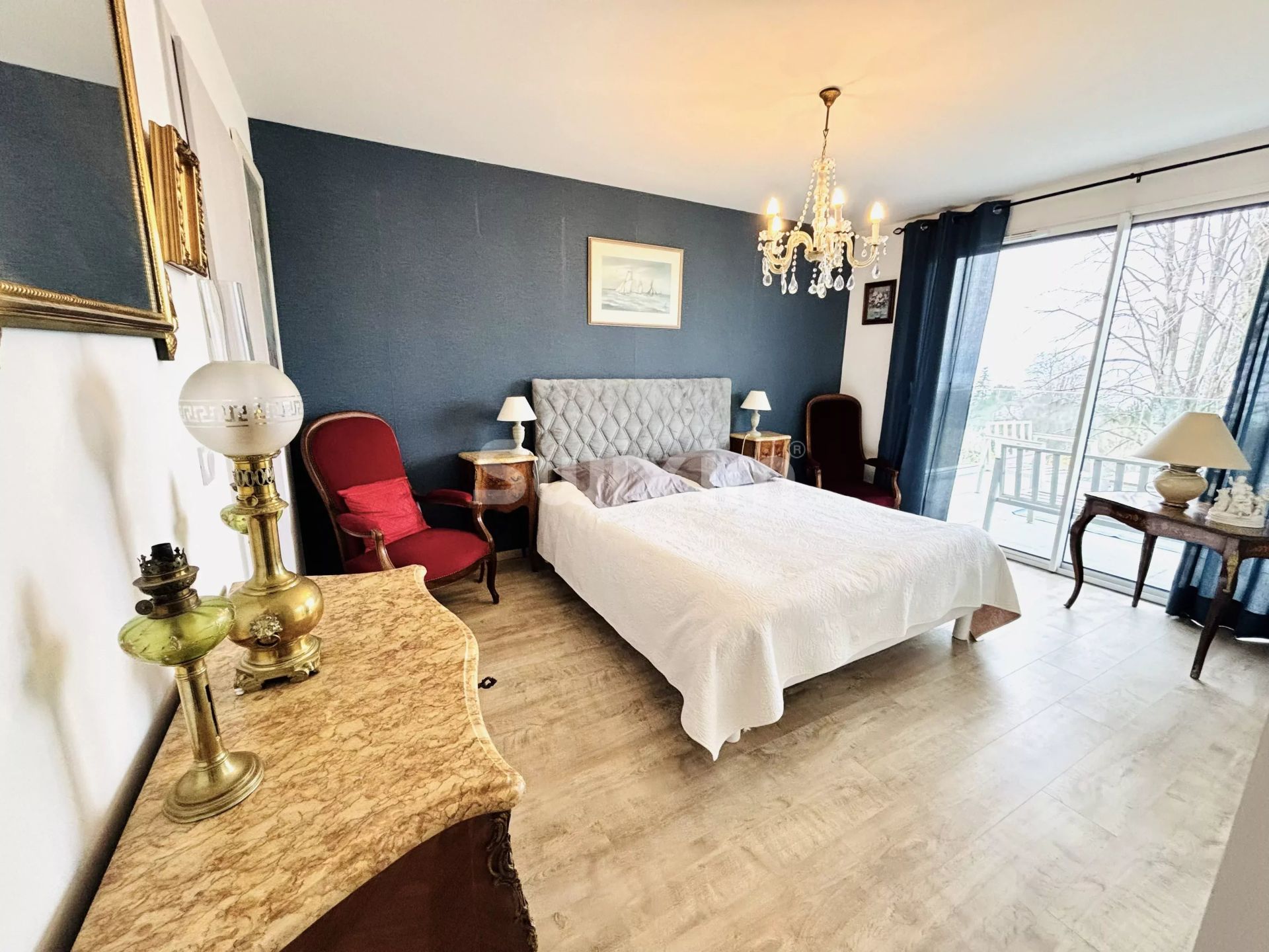 apartment 4 Rooms for sale on Évian-les-Bains (74500)