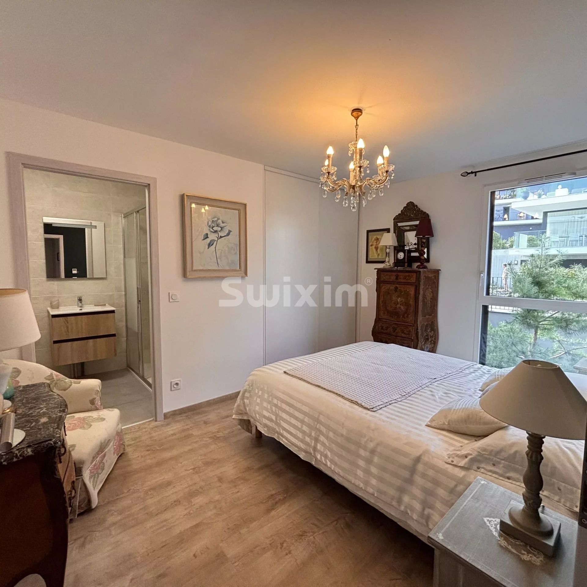 apartment 4 Rooms for sale on Évian-les-Bains (74500)