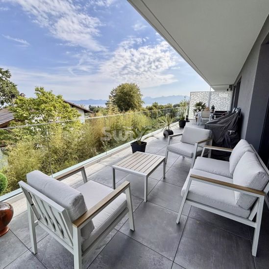 Sale Apartment Évian-les-Bains 4&nbsp;Rooms 116.35&nbsp;m²