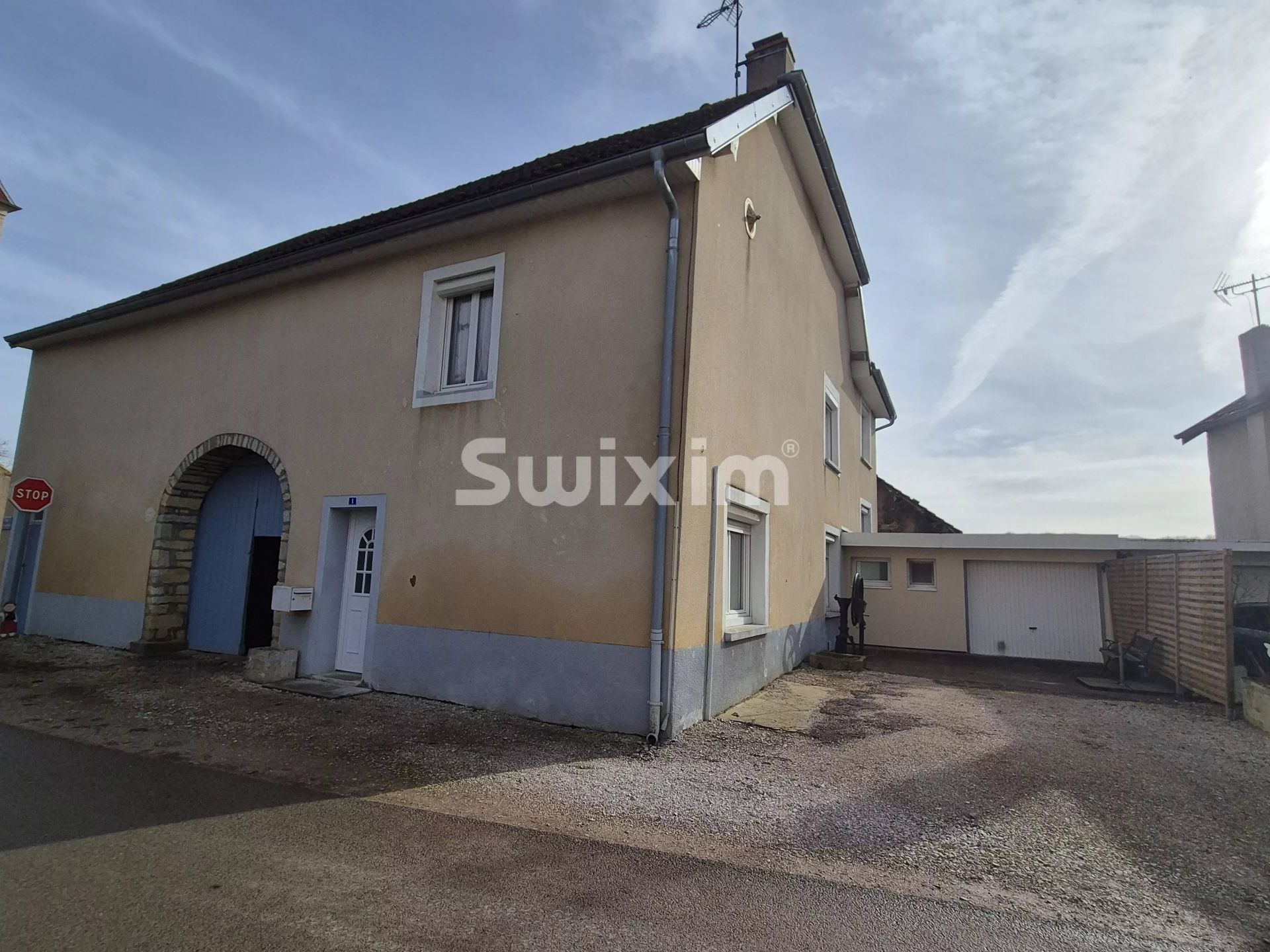 Venta Casa Gendrey 5&nbsp;Salas 117&nbsp;m²