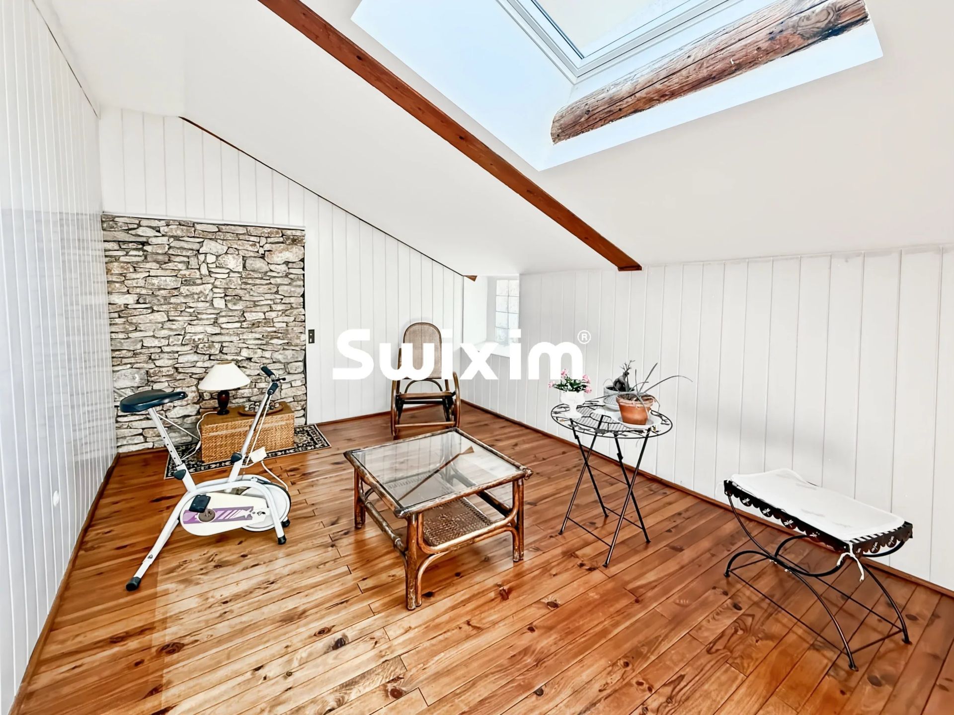 house 5 Rooms for sale on Bollène (84500)