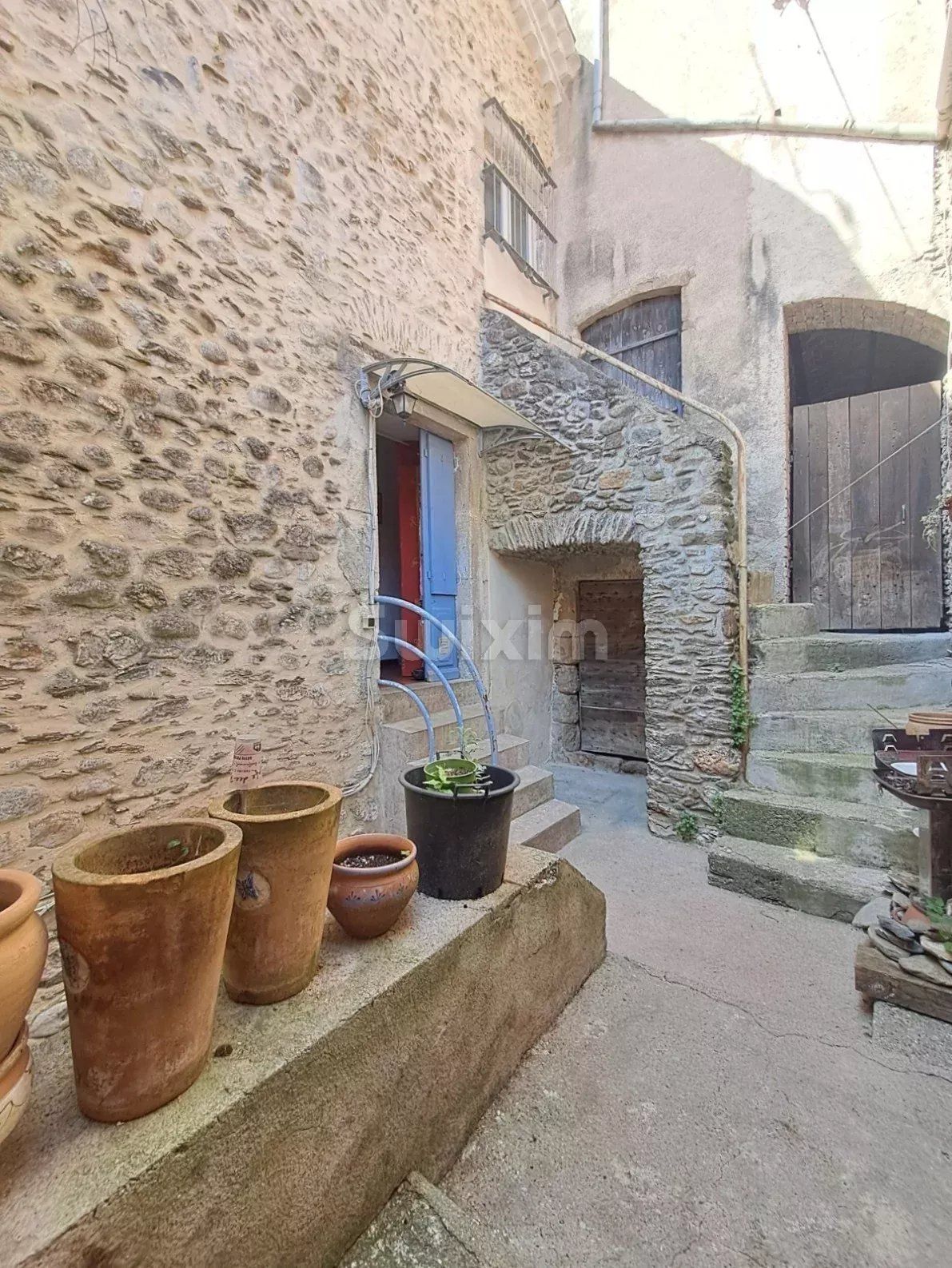 casa 8 Camere in vendita su Chamborigaud (30530)