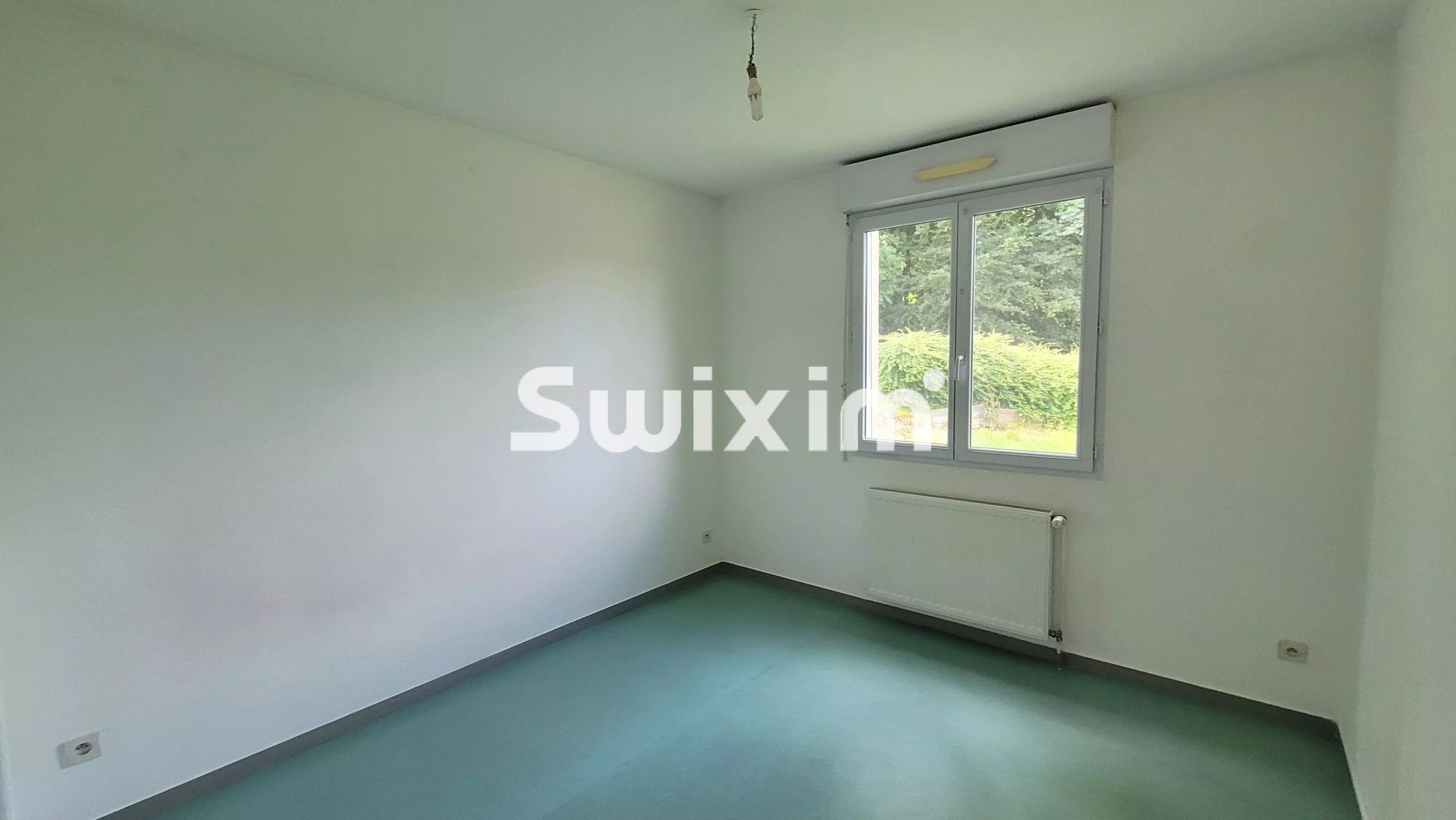 haus 5 Zimmer zum verkauf auf Lons-le-Saunier (39000)