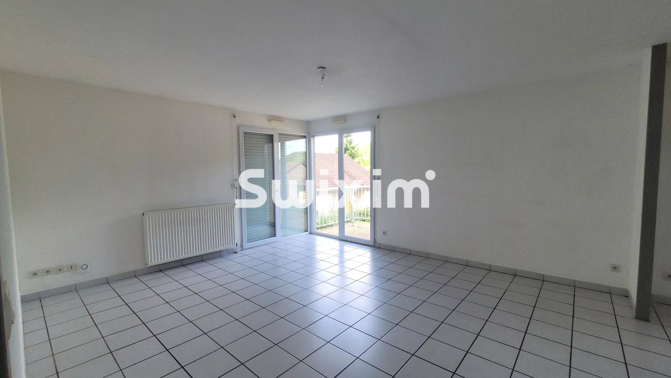 haus 5 Zimmer zum verkauf auf Lons-le-Saunier (39000)