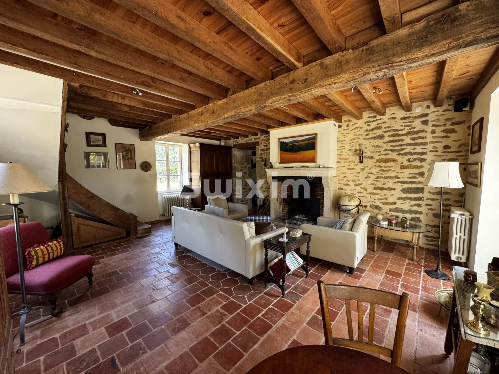 casa 7 Camere in vendita su Avallon (89200)