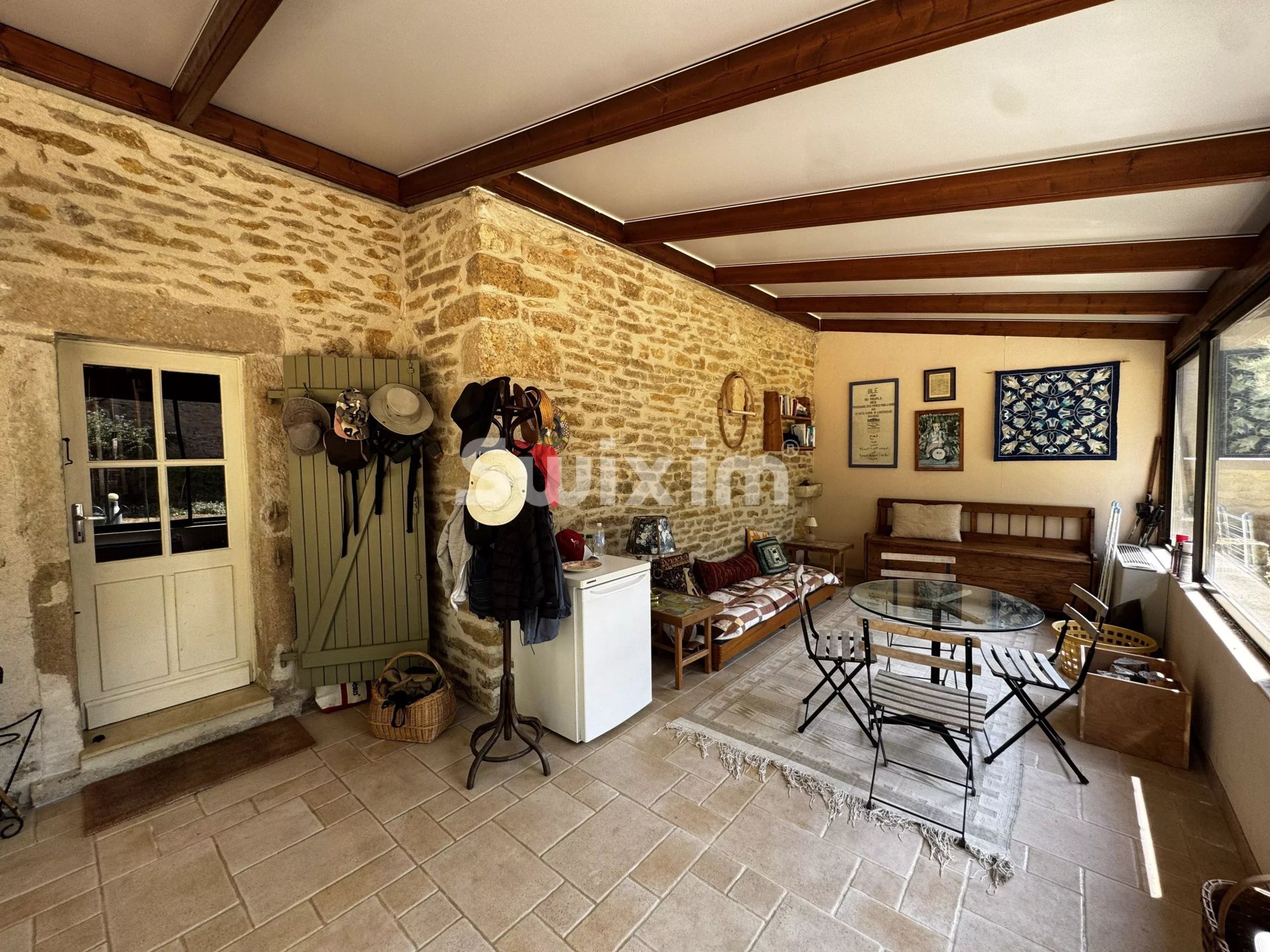casa 7 Camere in vendita su Avallon (89200)