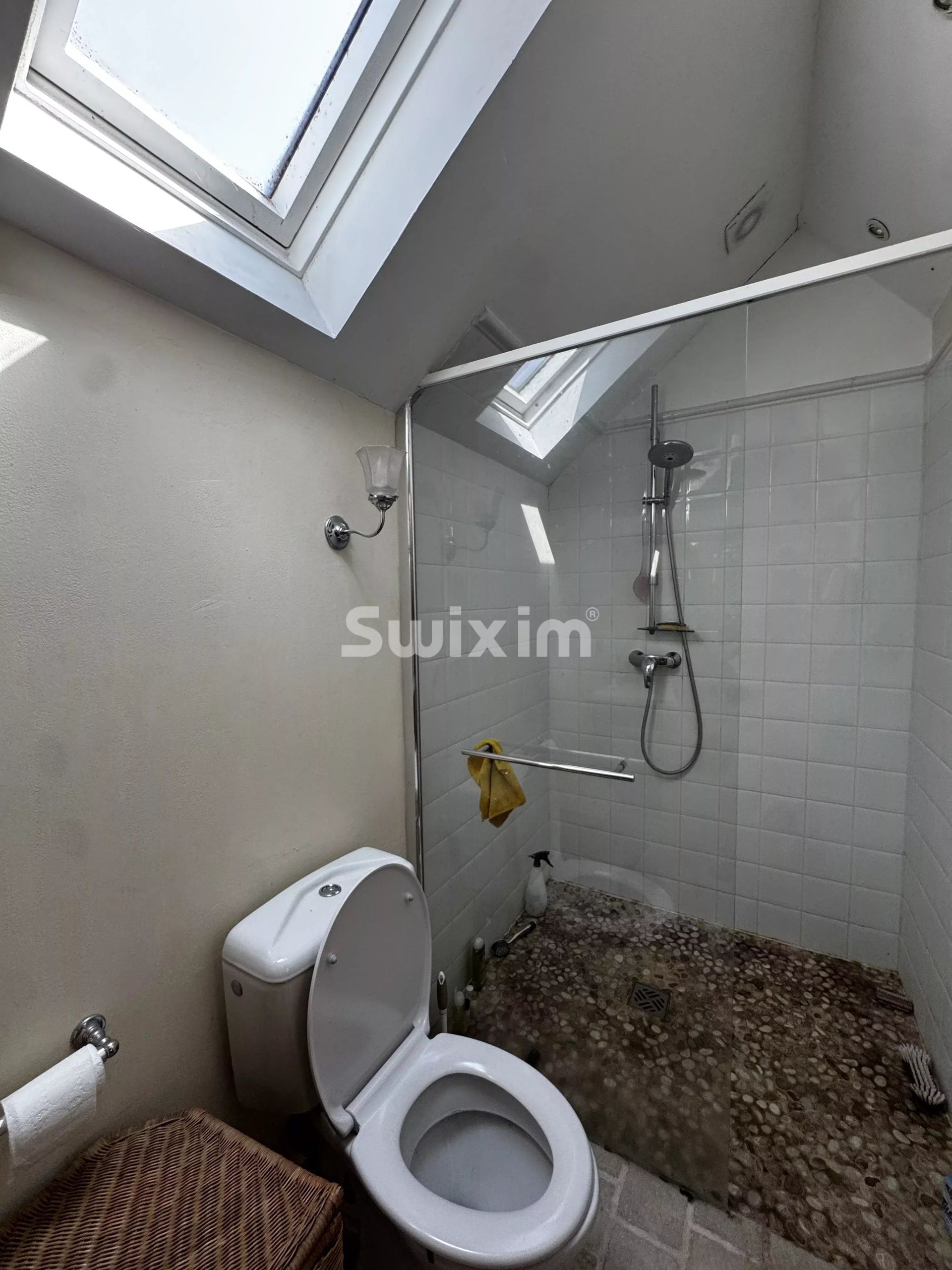 casa 7 Camere in vendita su Avallon (89200)