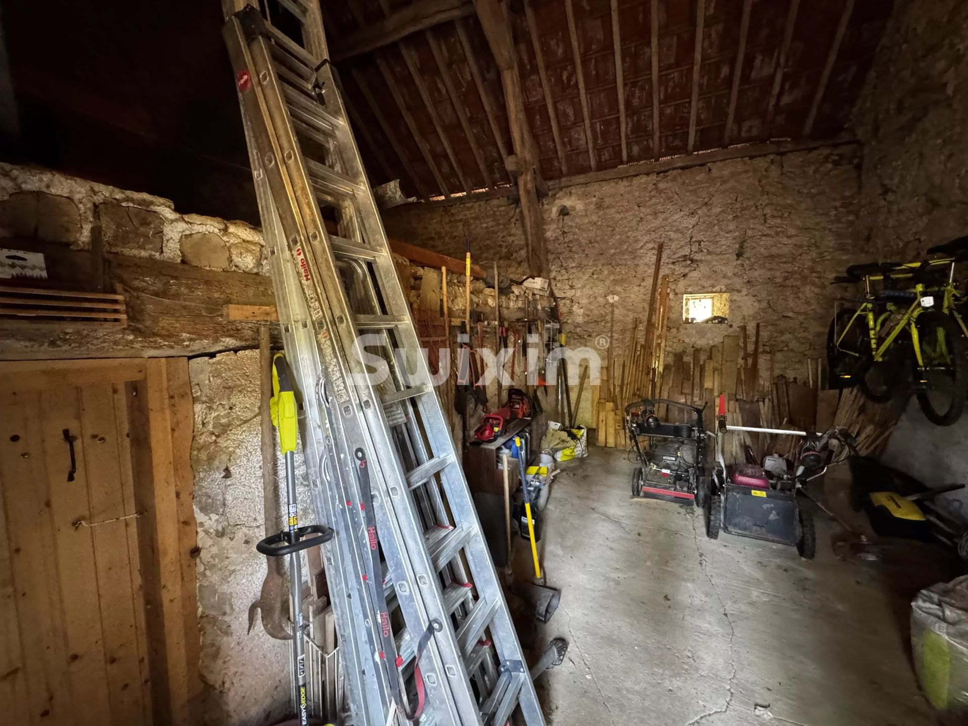 casa 7 Camere in vendita su Avallon (89200)