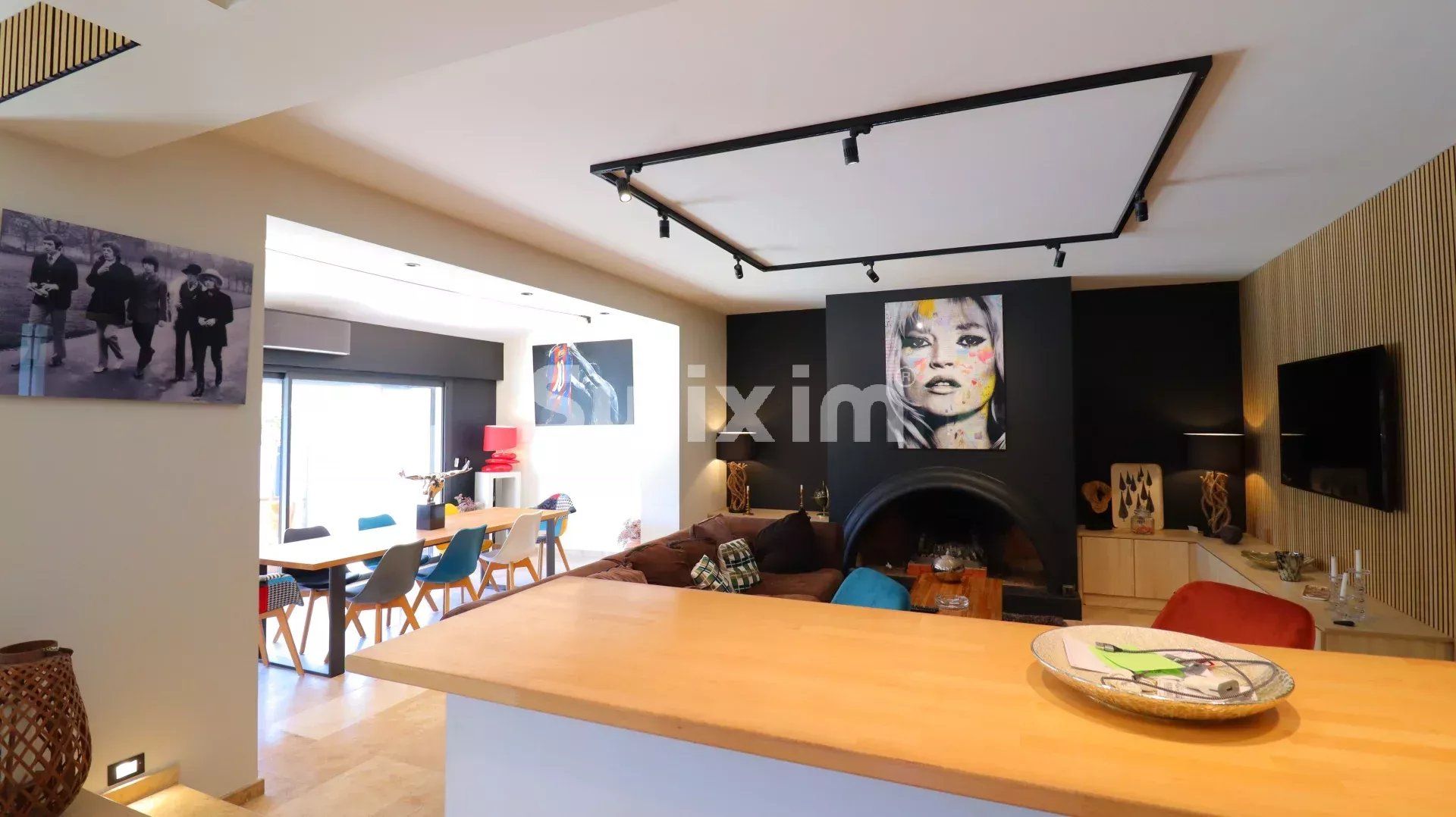 villa 8 Pièces en vente sur Lourmarin (84160)