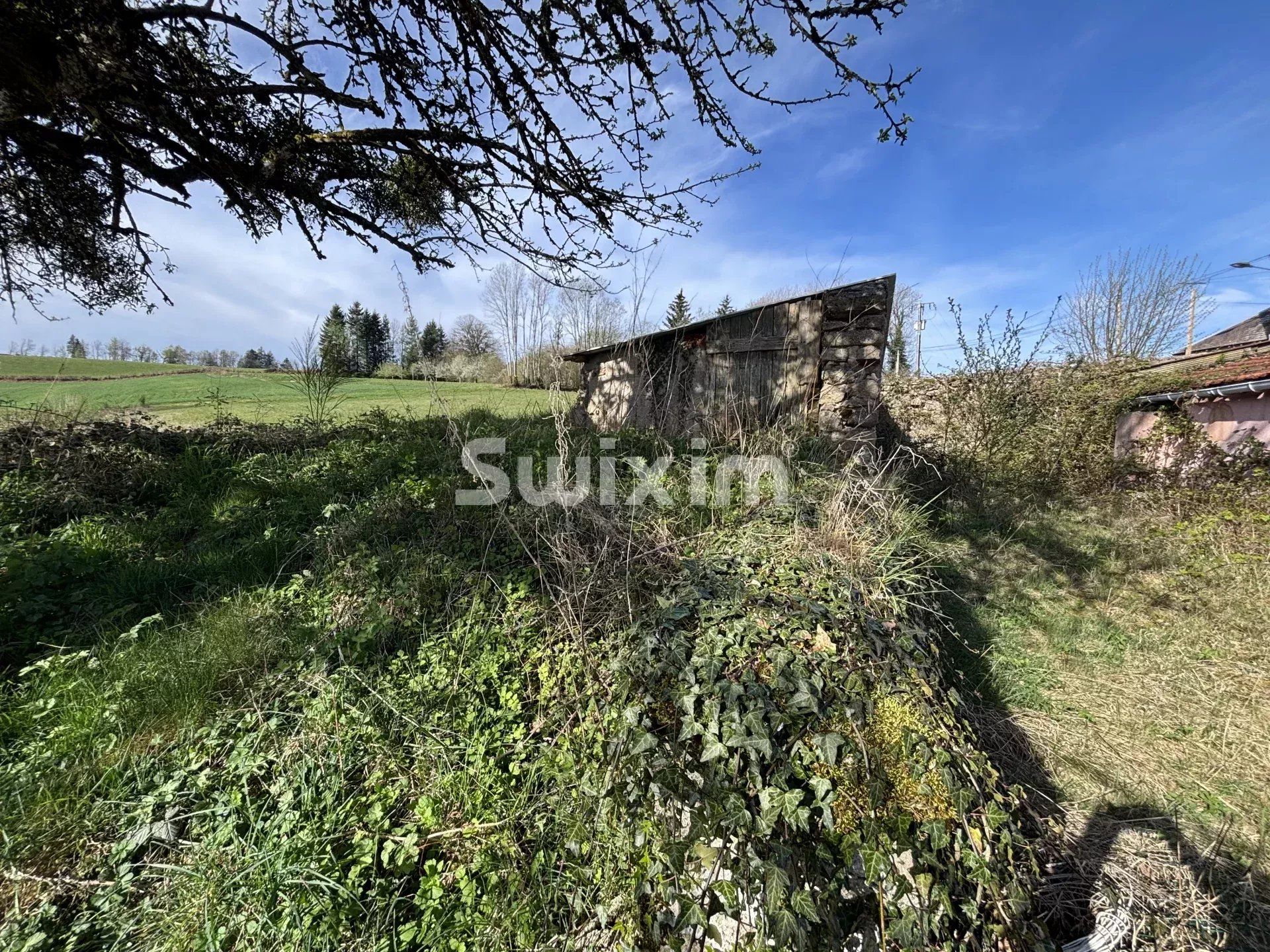 casa 6 Quartos para venda sobre Quarré-les-Tombes (89630)