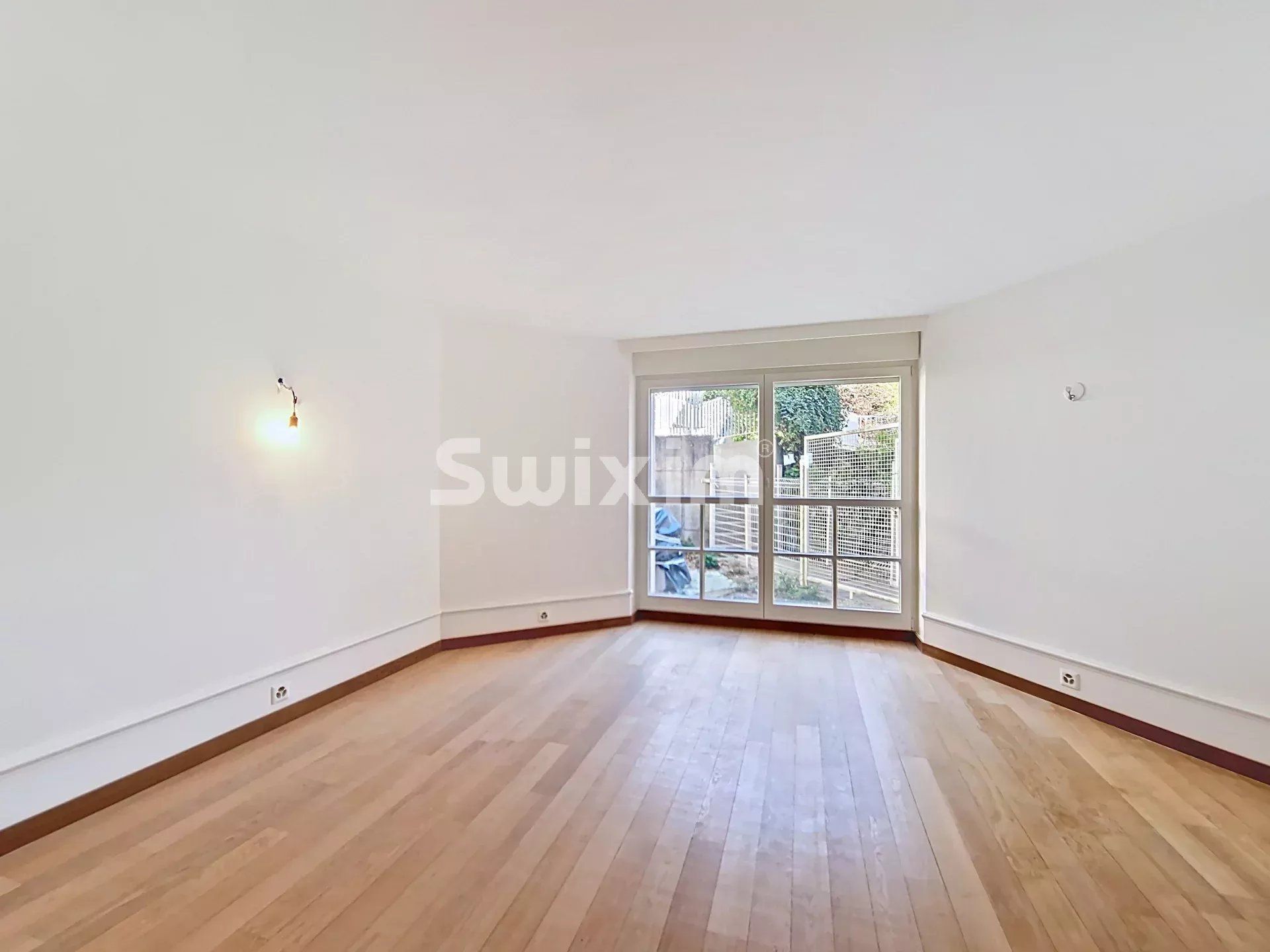 apartment 4 Rooms for rent on Satigny (1242)