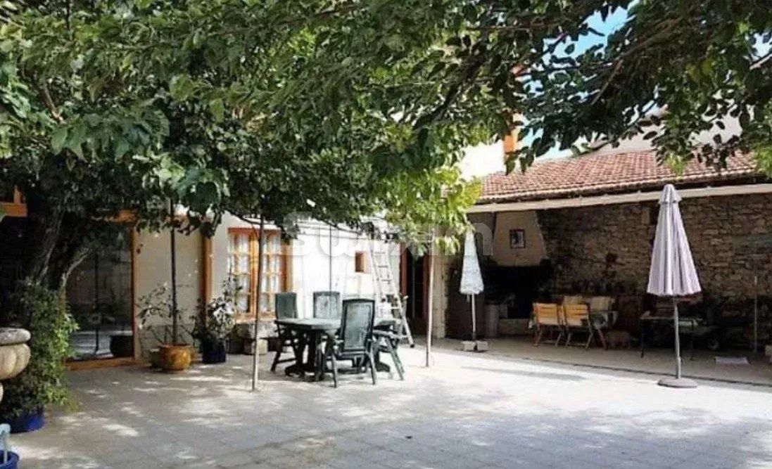 casa 5 Camere in vendita su Montfrin (30490)