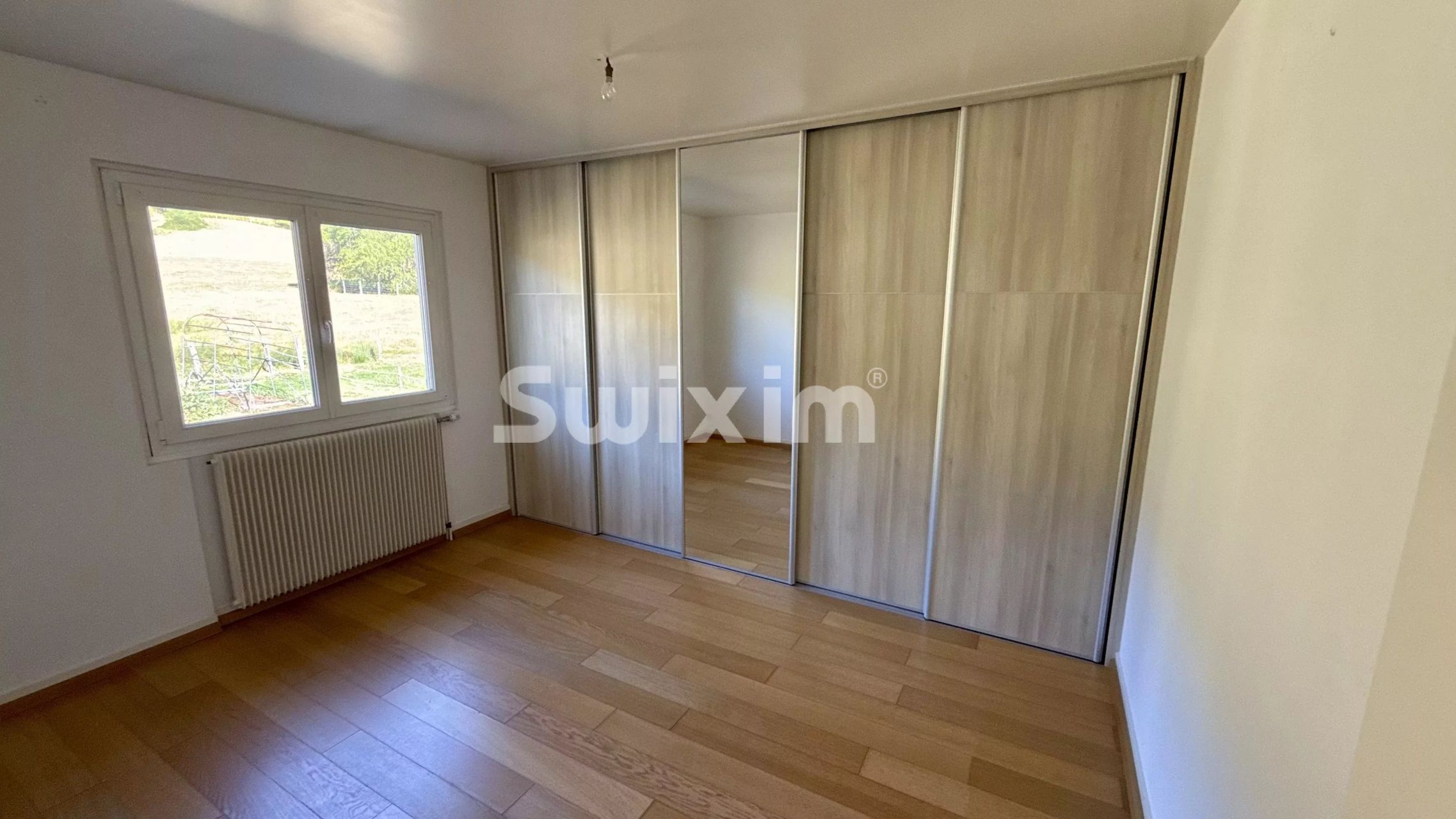 house 4 Rooms for rent on Les Nans (39300)