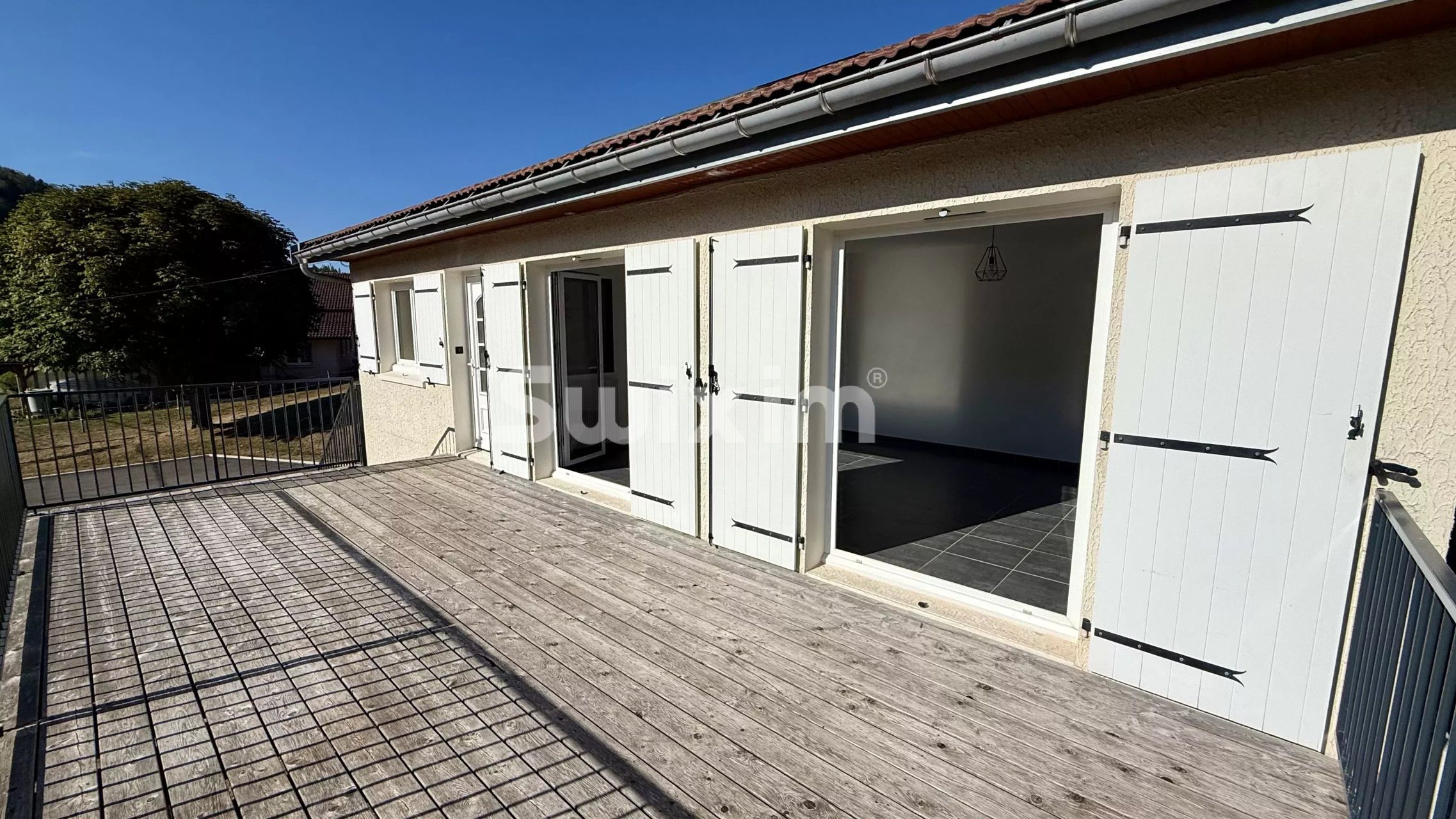 house 4 Rooms for rent on Les Nans (39300)