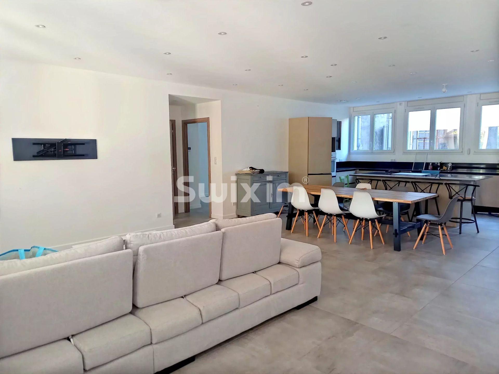 apartment 4 Rooms for rent on Morbier (39400)