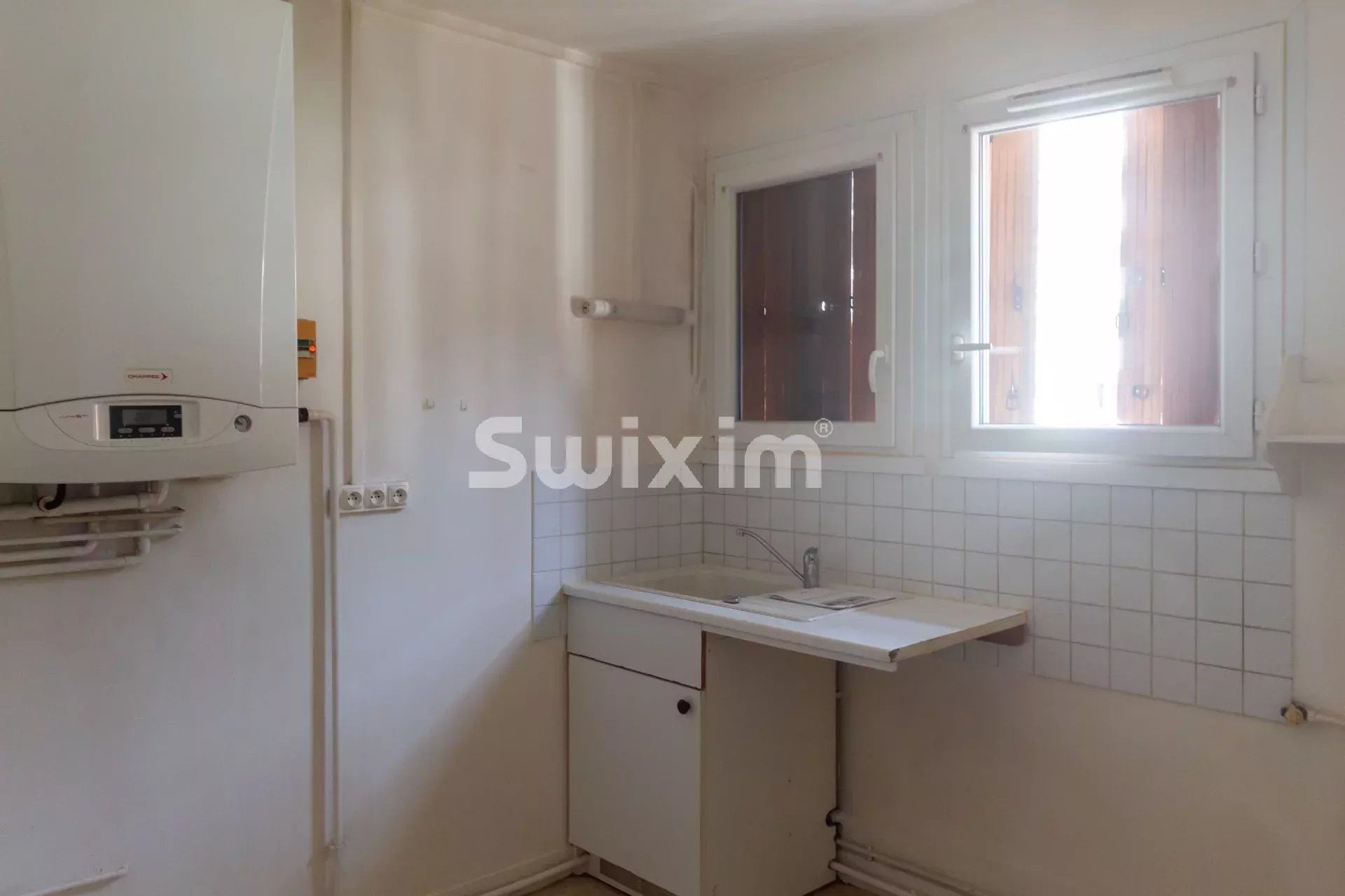 apartment 4 Rooms for rent on Saint-Claude (39200)