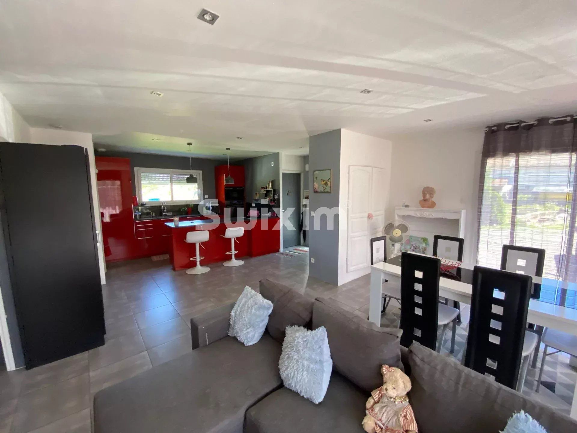 house 5 Rooms for rent on Montigny-sur-l'Ain (39300)
