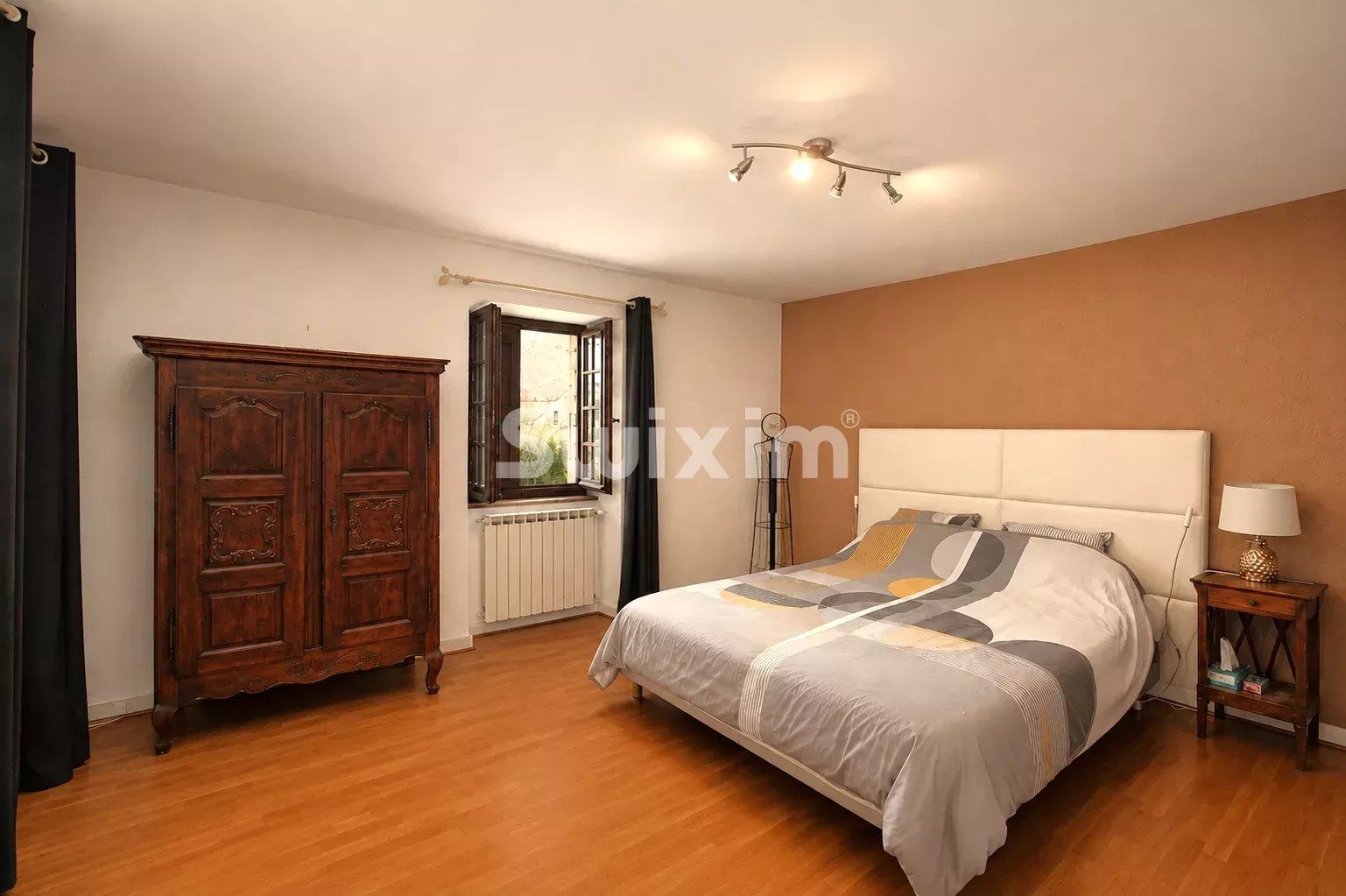 casa 7 Quartos para venda sobre Hauteville-sur-Fier (74150)