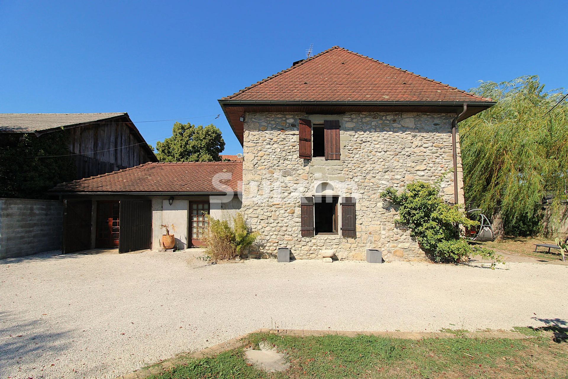 casa 7 Quartos para venda sobre Hauteville-sur-Fier (74150)