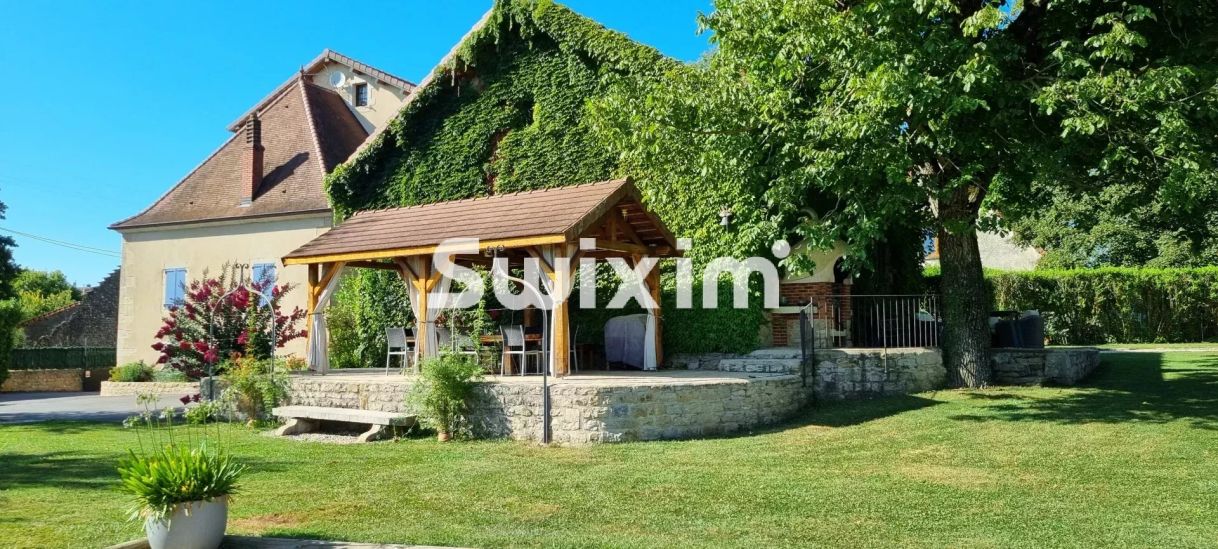 Venda Casa Lons-le-Saunier 10&nbsp;Quartos 280&nbsp;m²