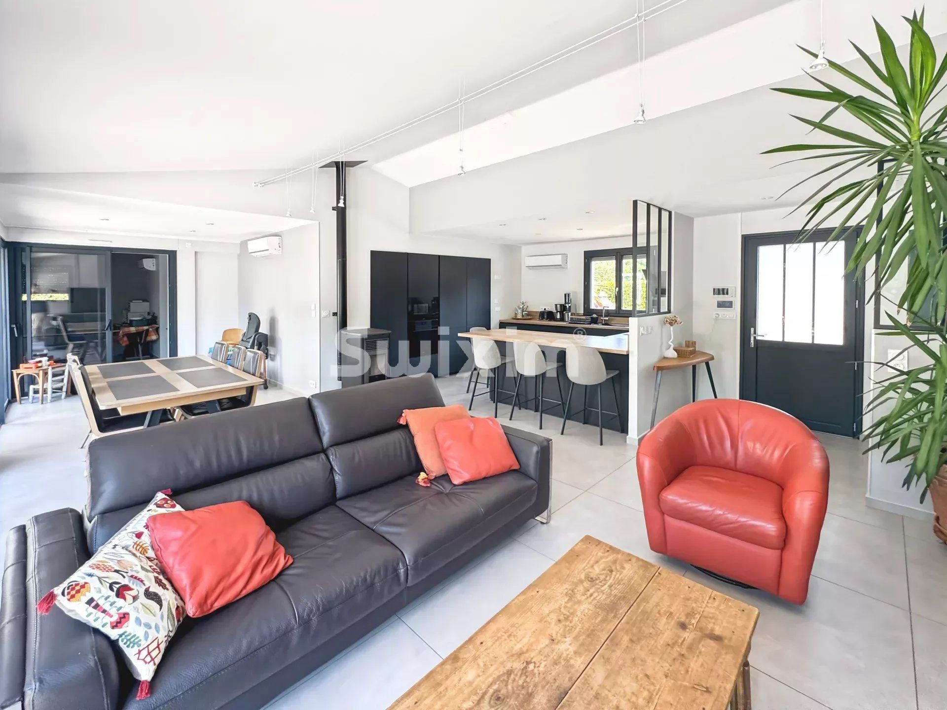 maison 6 Pièces en vente sur Montboucher-sur-Jabron (26740)