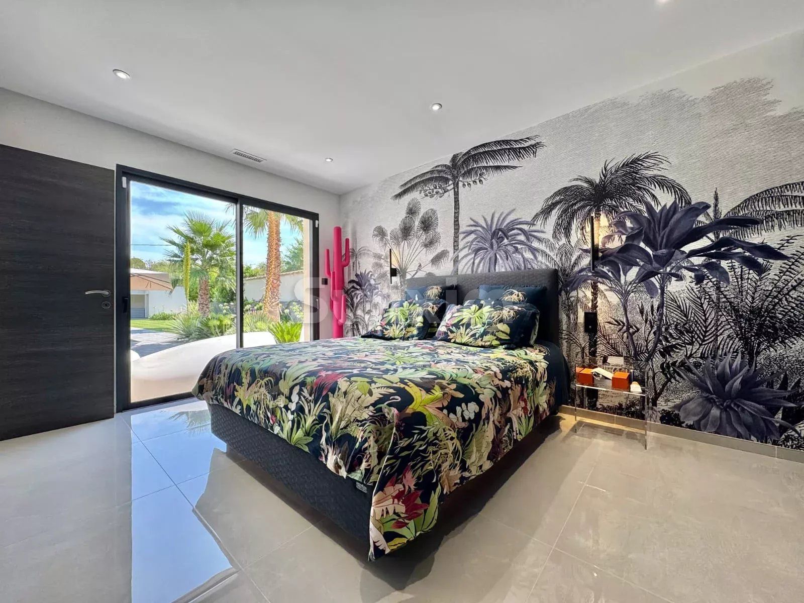 villa 6 Pièces en vente sur Saint-Gilles (30800)