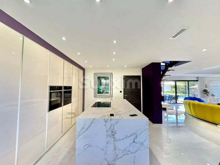 Vente Villa Saint-Gilles 6&nbsp;Pièces 176&nbsp;m²