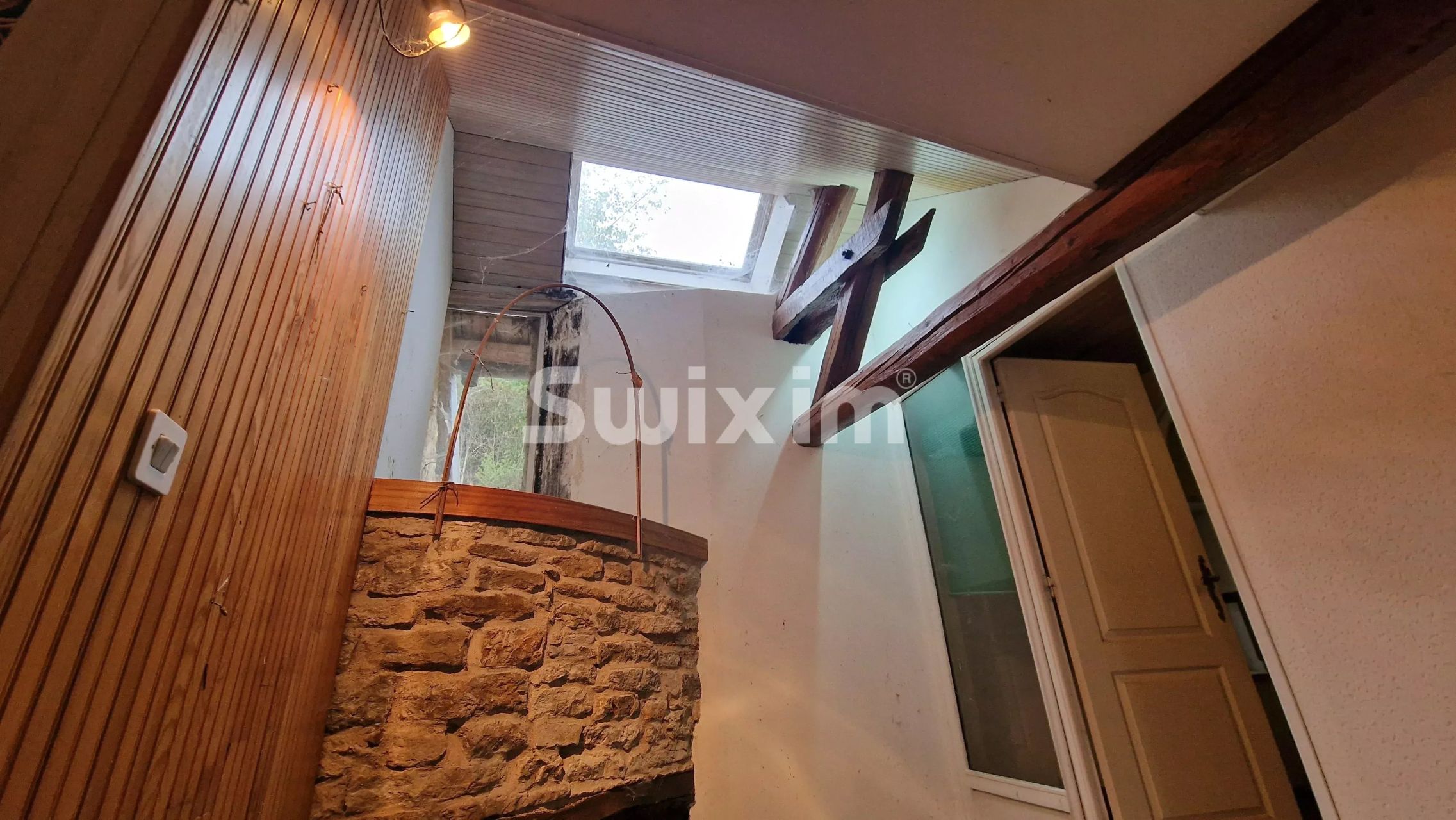 immeuble 7 Pièces en vente sur Ougney (39350)
