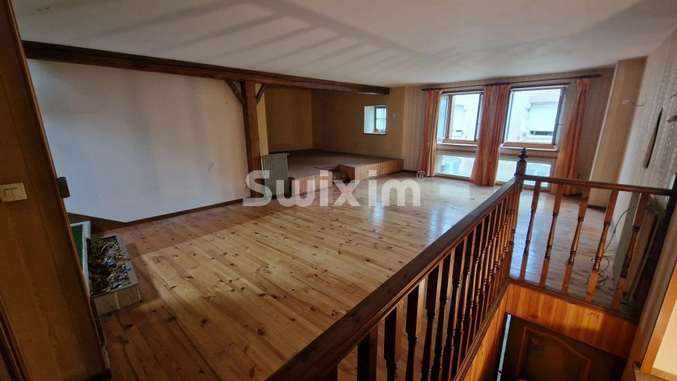 Vente Immeuble Ougney 7&nbsp;Pièces 135&nbsp;m²