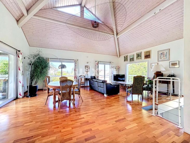 Vente Maison Évian-les-Bains 5&nbsp;Pièces 170&nbsp;m²