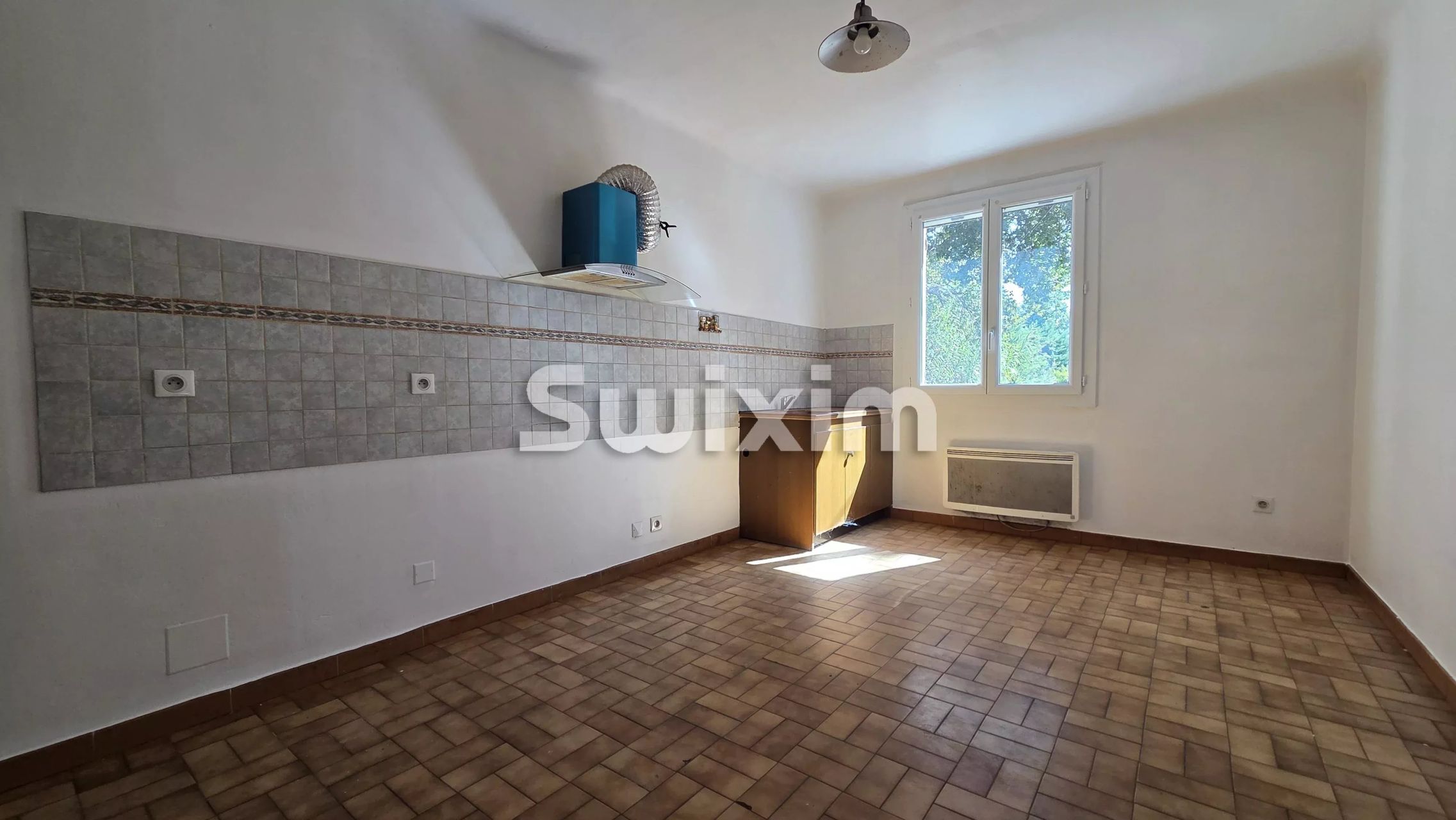 casa 5 Quartos para venda sobre Monteux (84170)