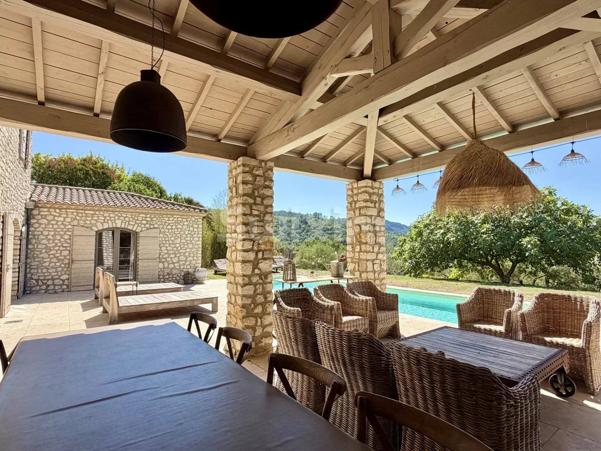 villa 6 Camere in vendita su Générargues (30140)