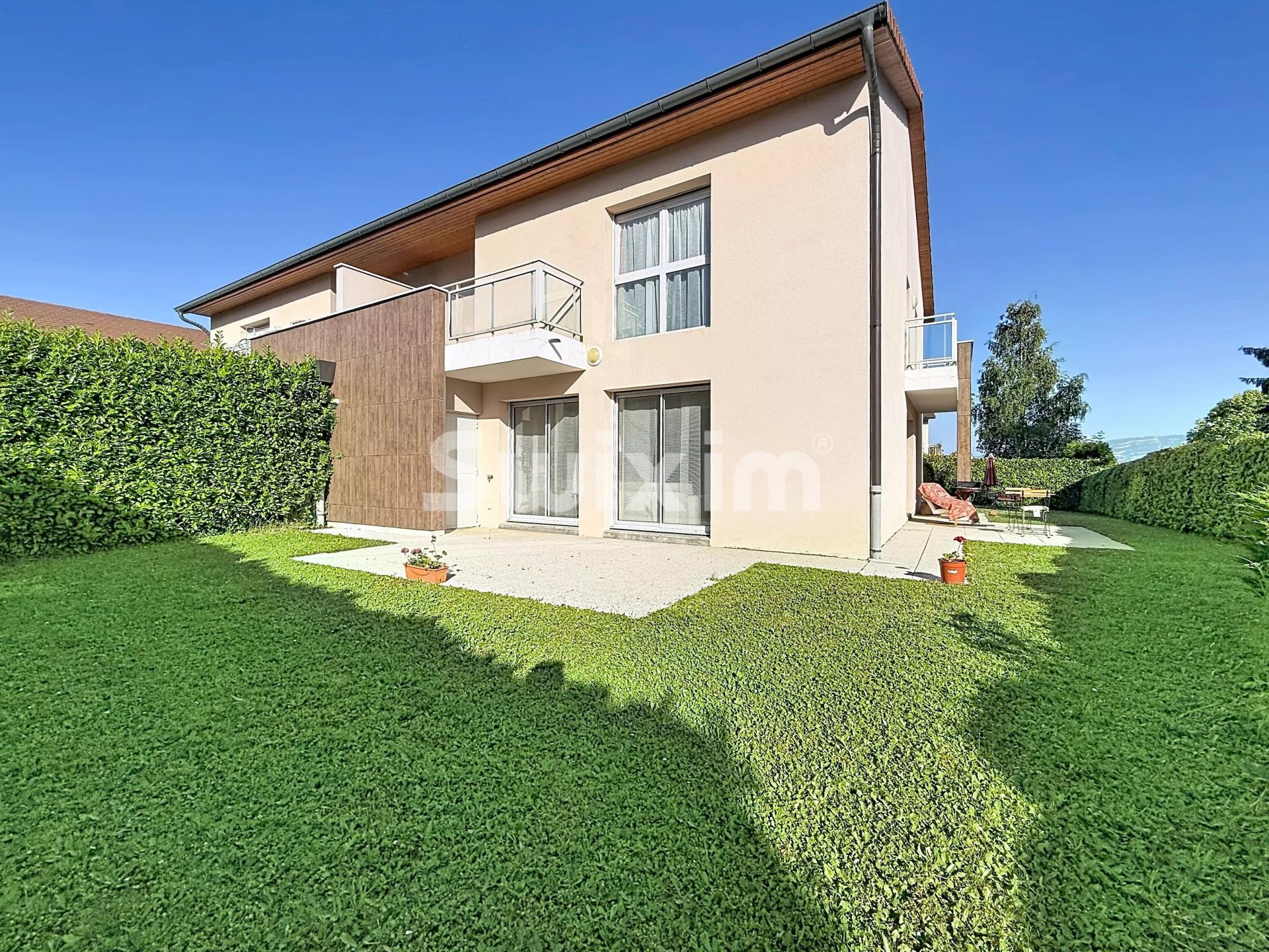 casa 6 Camere in vendita su Prévessin-Moëns (01280)