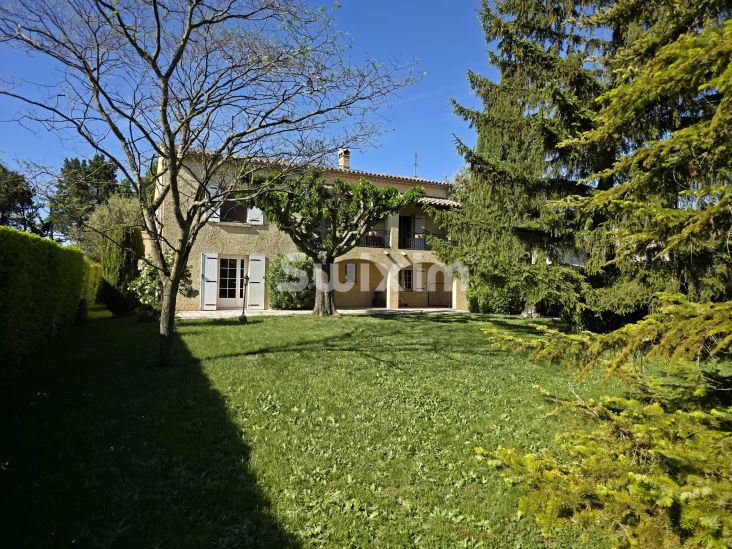 Vendita Casa Grignan 6&nbsp;Camere 196&nbsp;m²