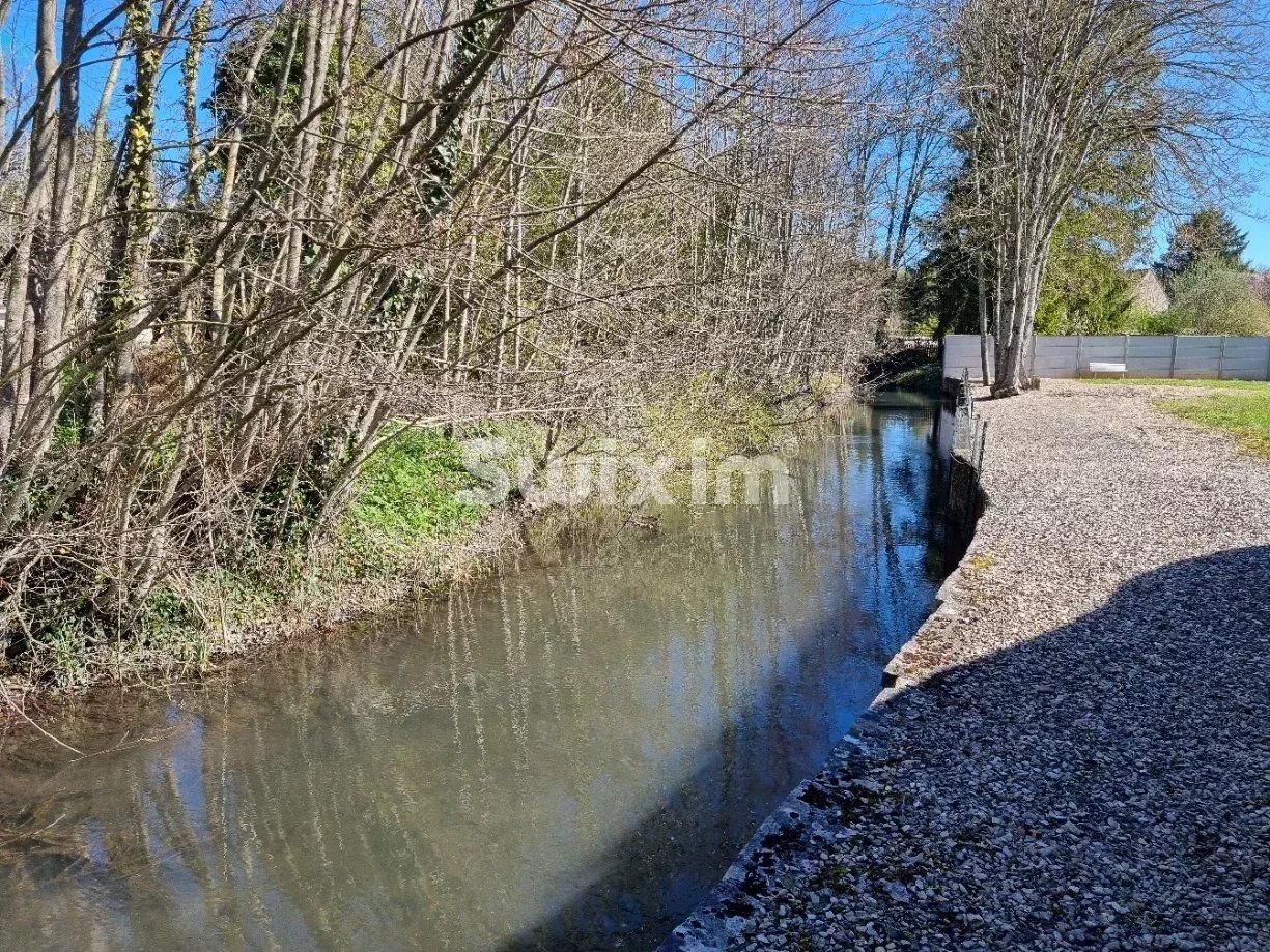 propriété 8 Pièces en vente sur Andryes (89480)