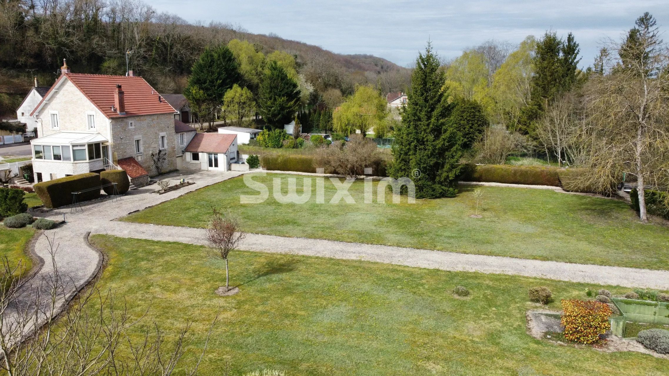 propriété 8 Pièces en vente sur Andryes (89480)
