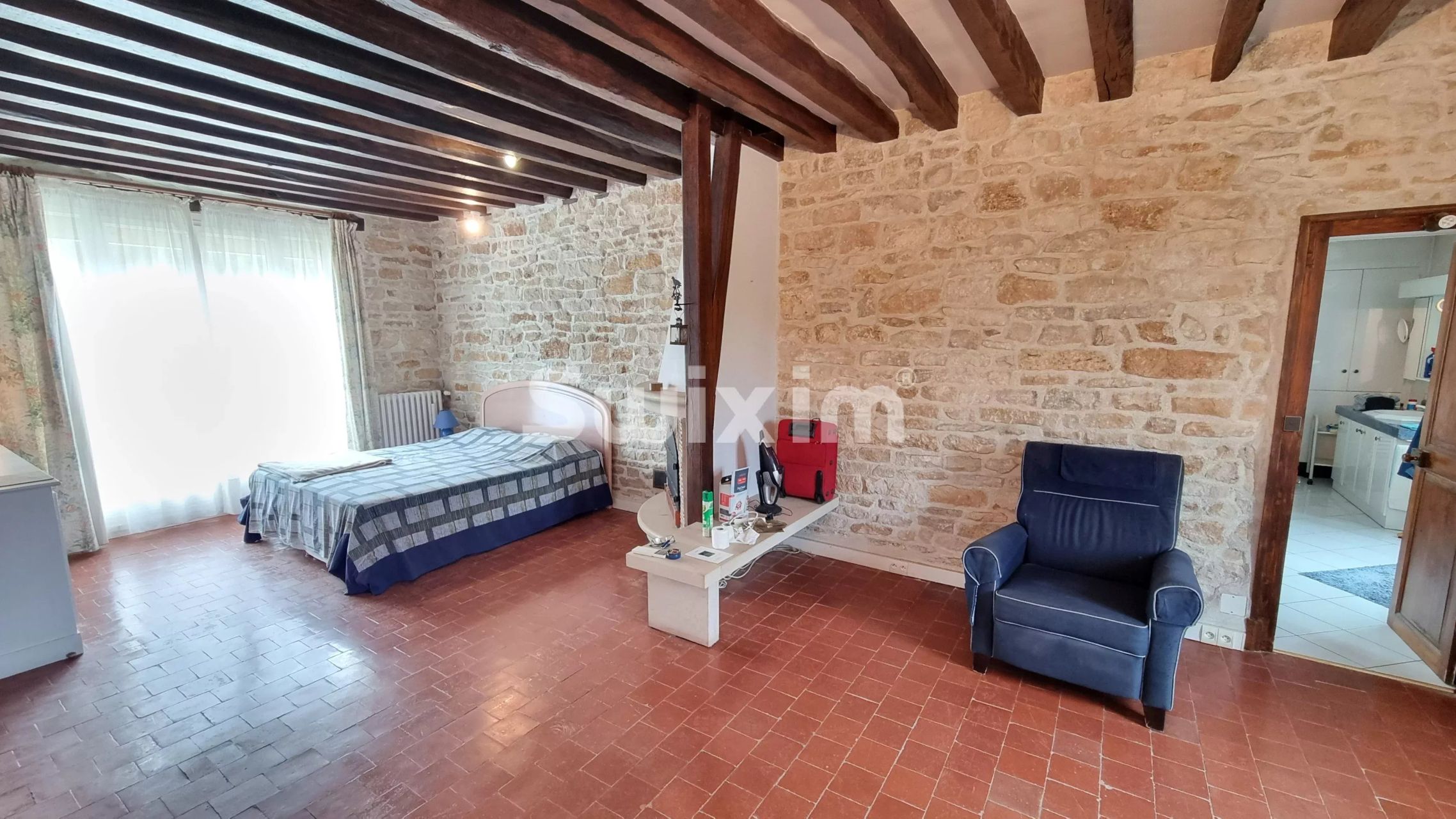 proprietà 8 Camere in vendita su Andryes (89480)
