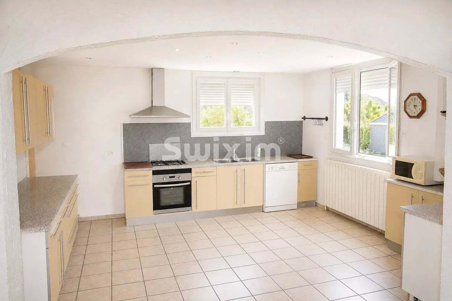 maison 8 Pièces en vente sur Chaussin (39120)