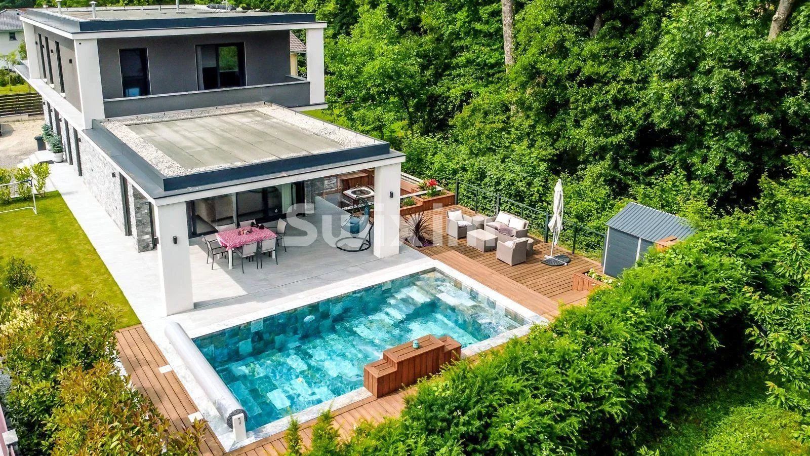 casa 9 Camere in vendita su Sciez (74140)