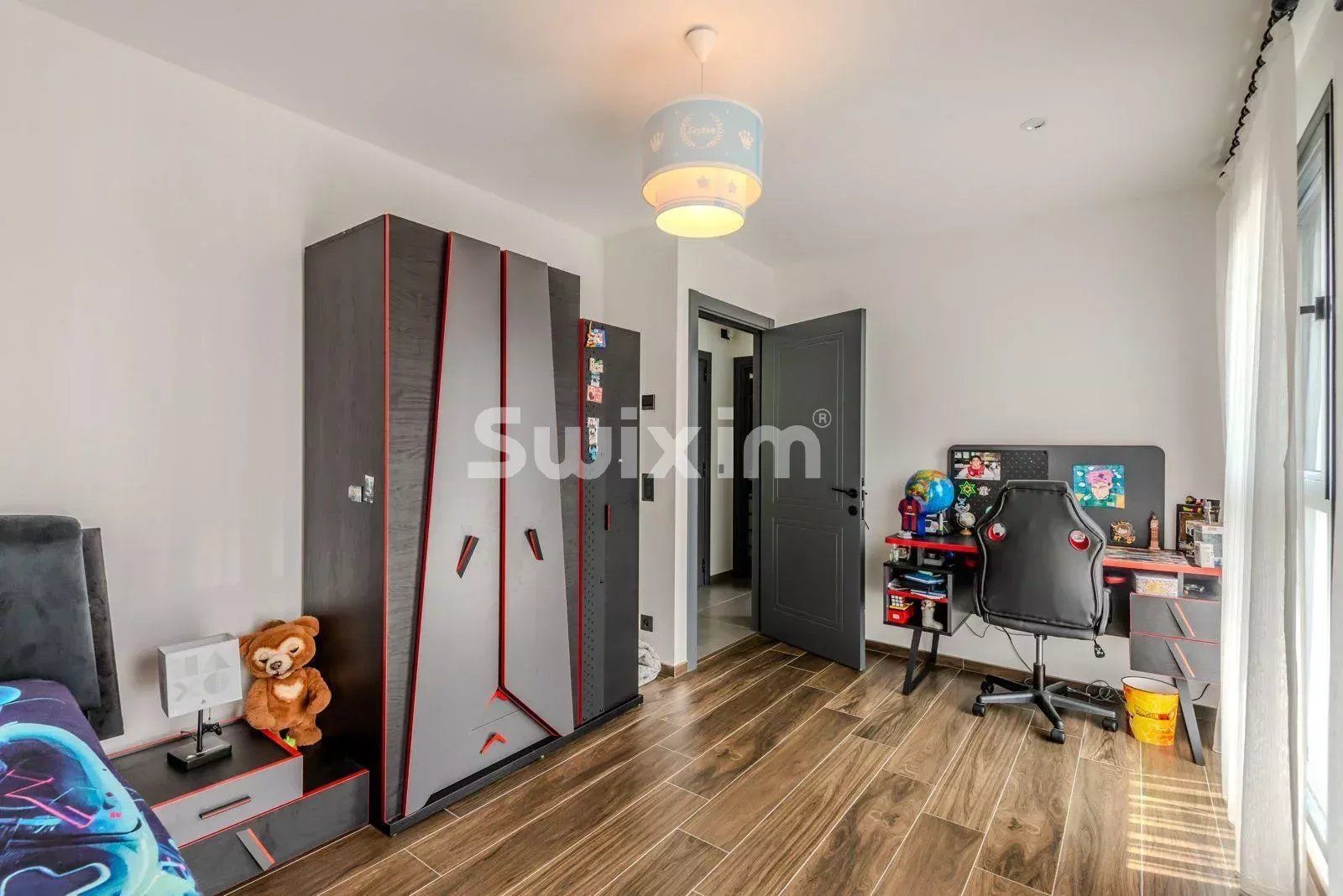 casa 9 Camere in vendita su Sciez (74140)