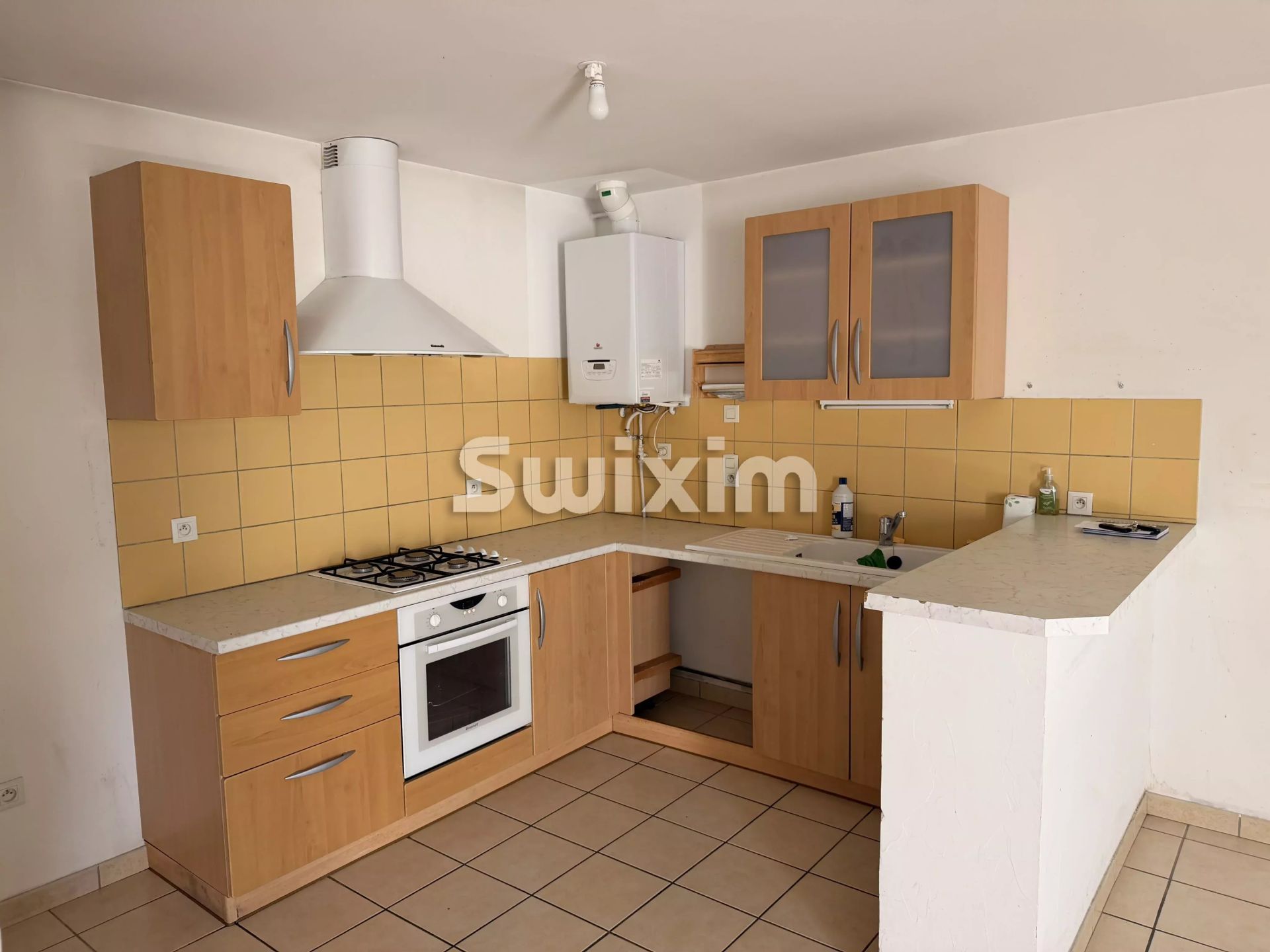 apartamento 3 Quartos para aluguer sobre Orange (84100)