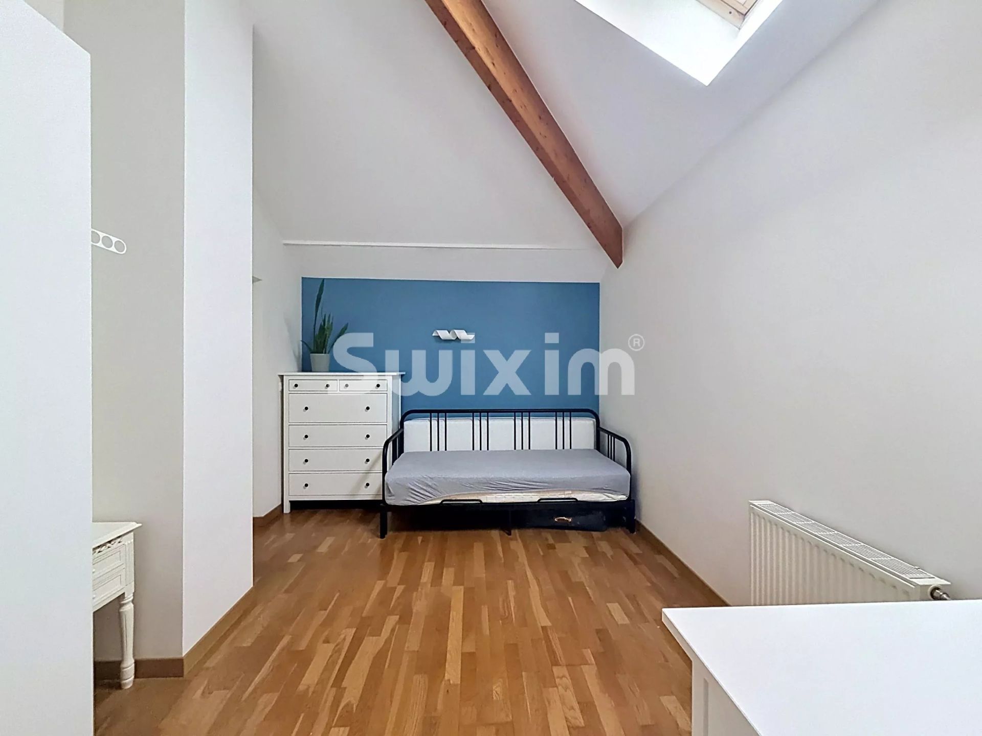 apartamento 7 Quartos para aluguer sobre Ferney-Voltaire (01210)