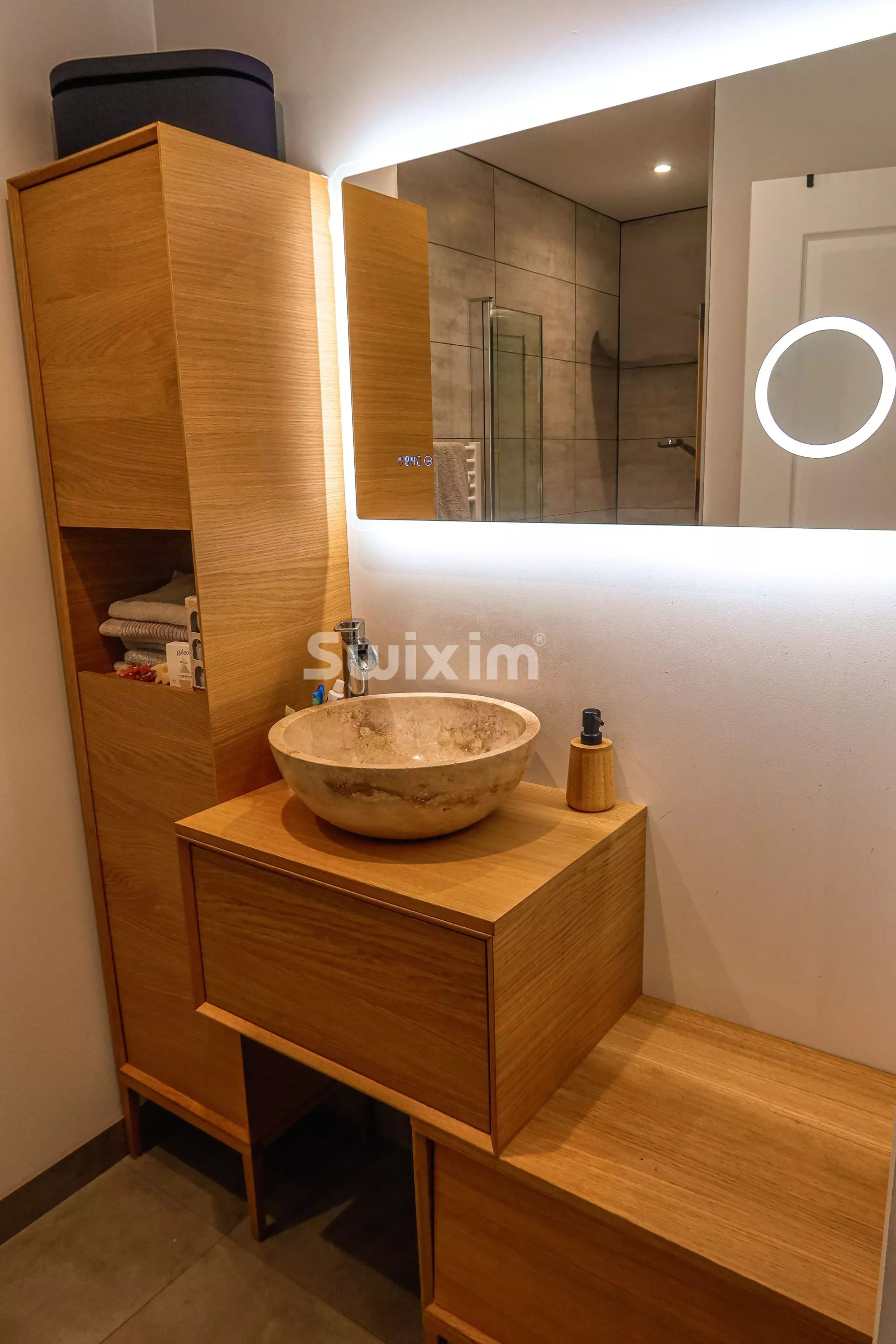 house 7 Rooms for sale on Louhans (71500)