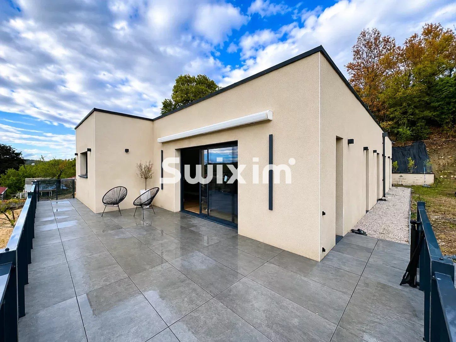 Maison 7 pièces 182 m² · à Lons-le-Saunier · 181,6 m² · 496 000 €