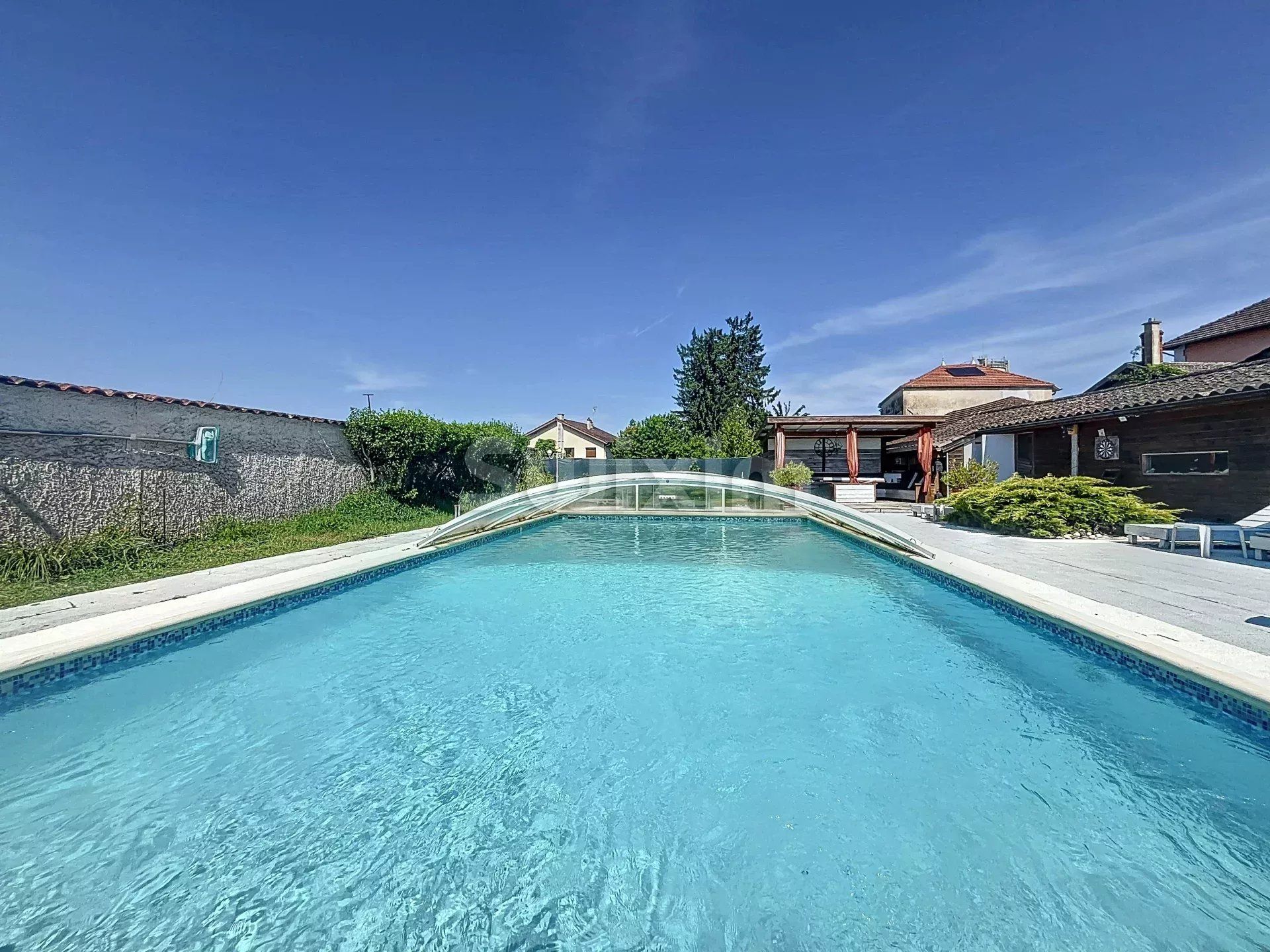 casa 14 Quartos para venda sobre Châtillon-sur-Chalaronne (01400)
