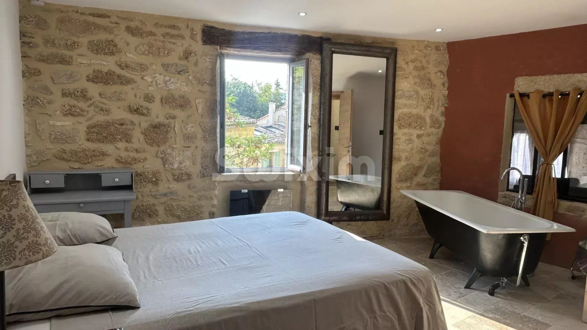 casa 4 Camere in vendita su Saint-Siffret (30700)