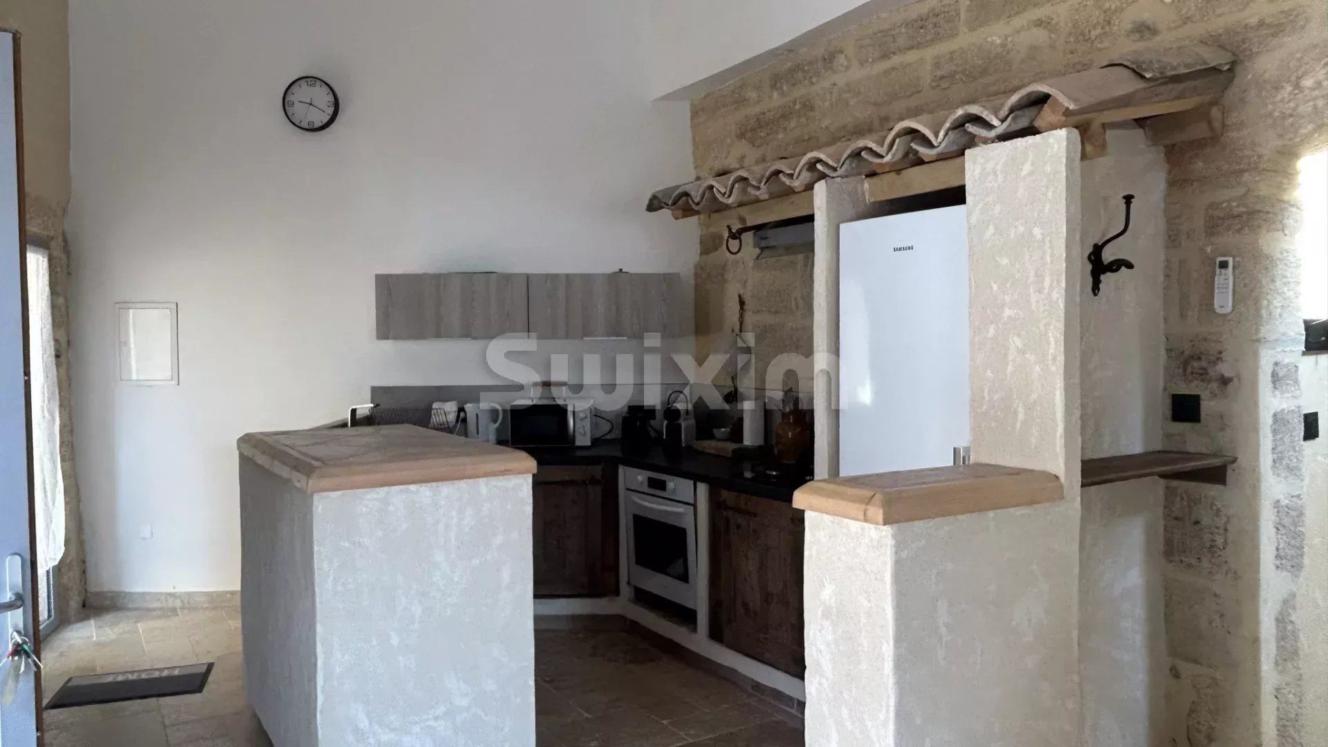 casa 4 Camere in vendita su Saint-Siffret (30700)