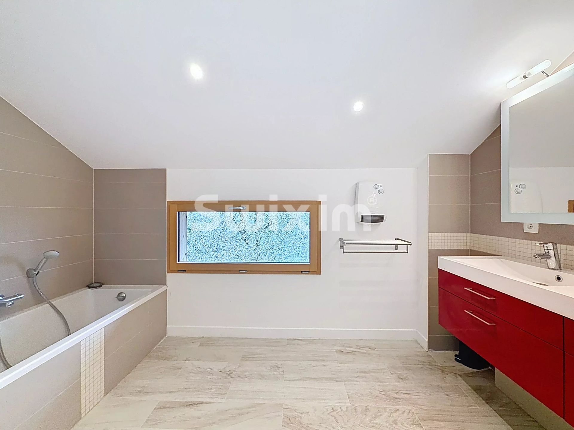 maison 7 Pièces en vente sur Gex (01170)