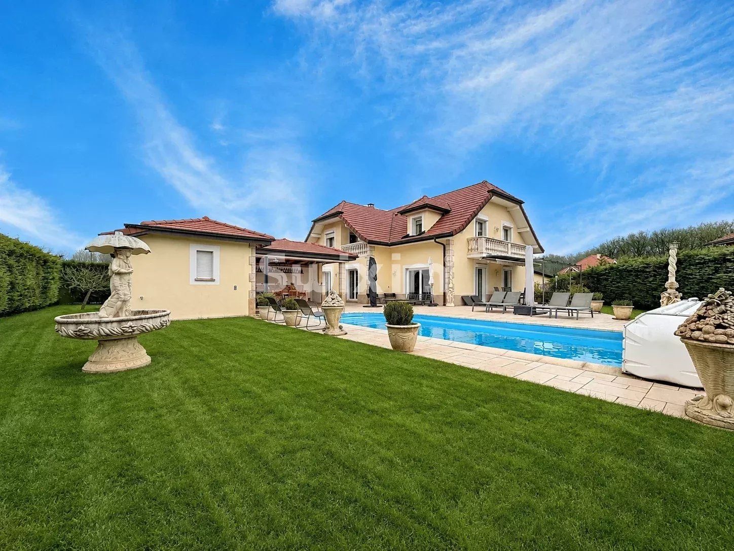 casa 6 Camere in vendita su Veigy-Foncenex (74140)