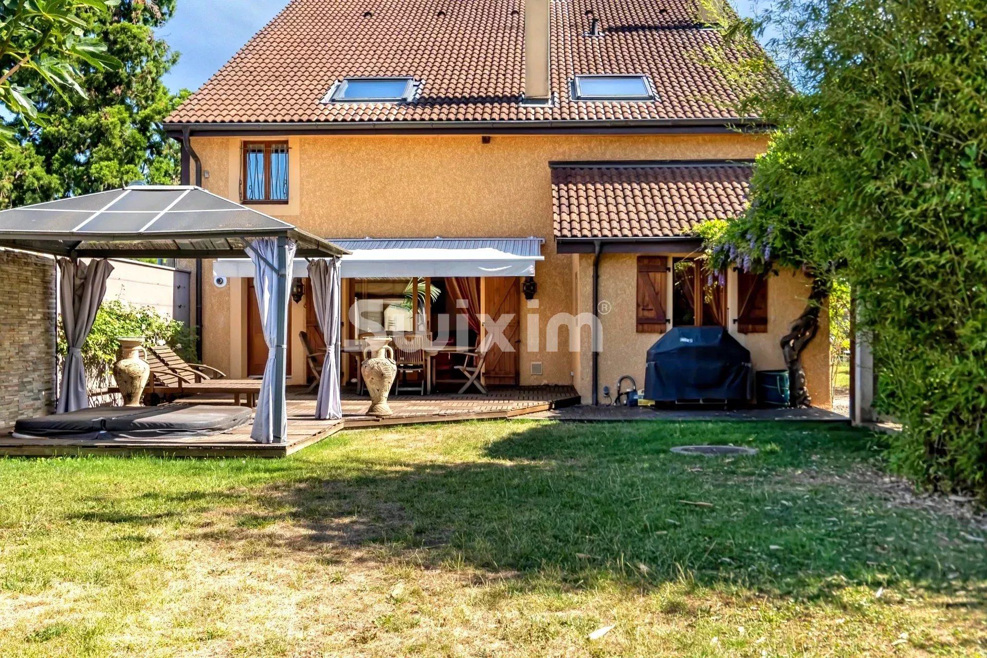 casa 5 Camere in vendita su Douvaine (74140)